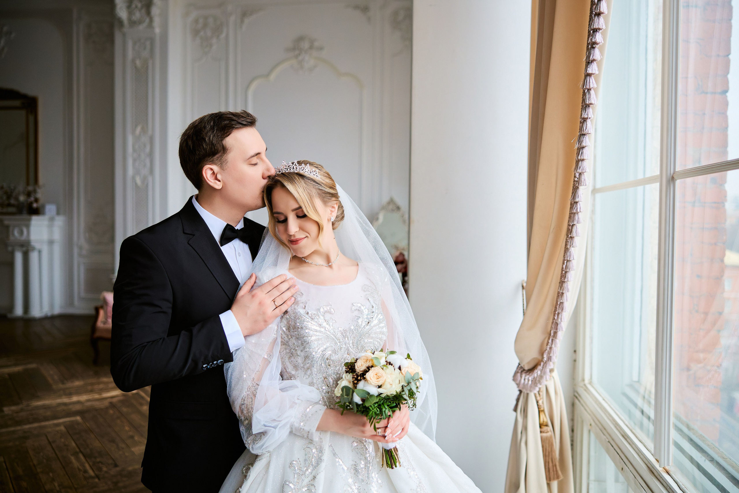 Свадебная фотосессия в студии. Свадебный фотограф Сергей Колбинский