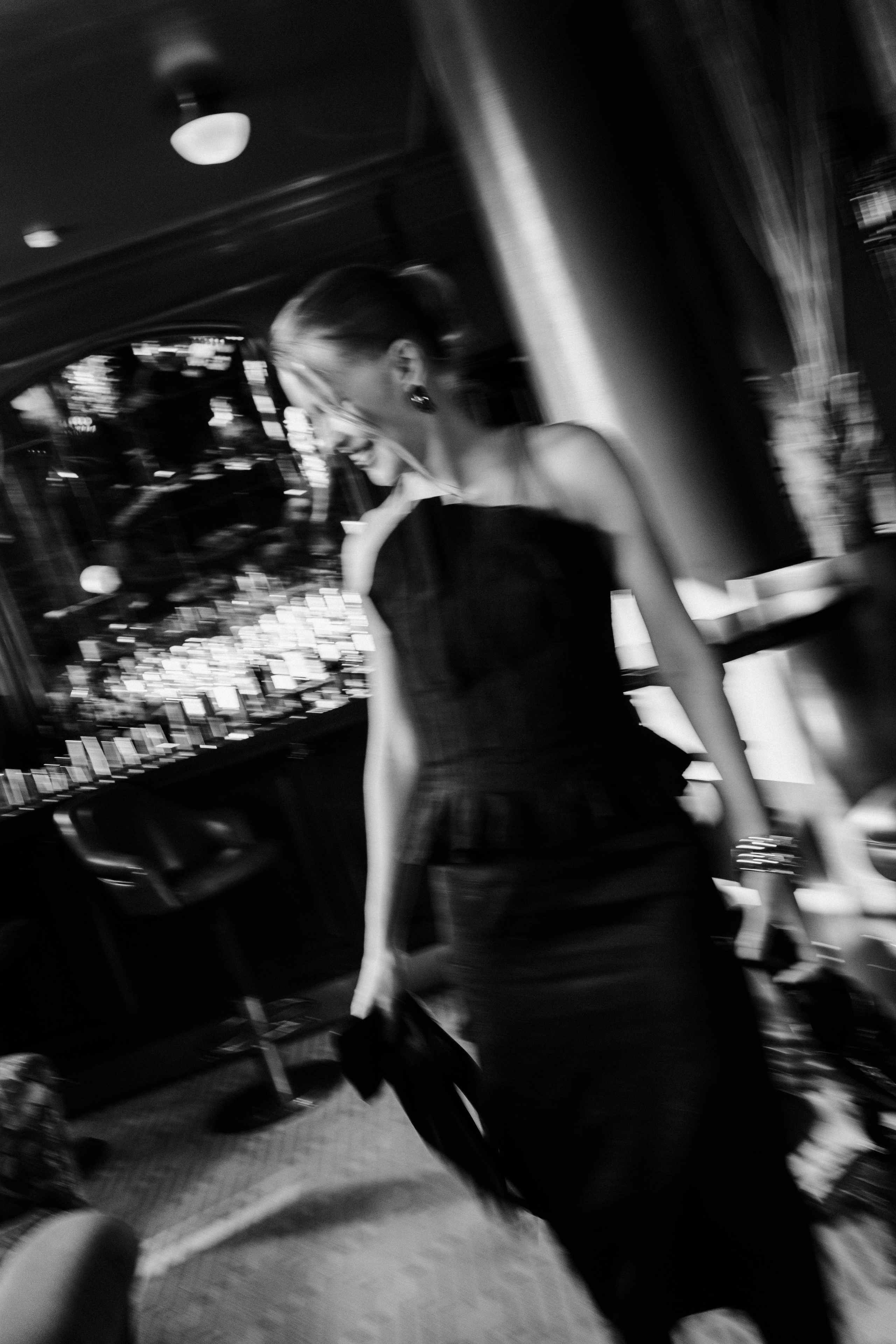 Юлианна, bar Martinique