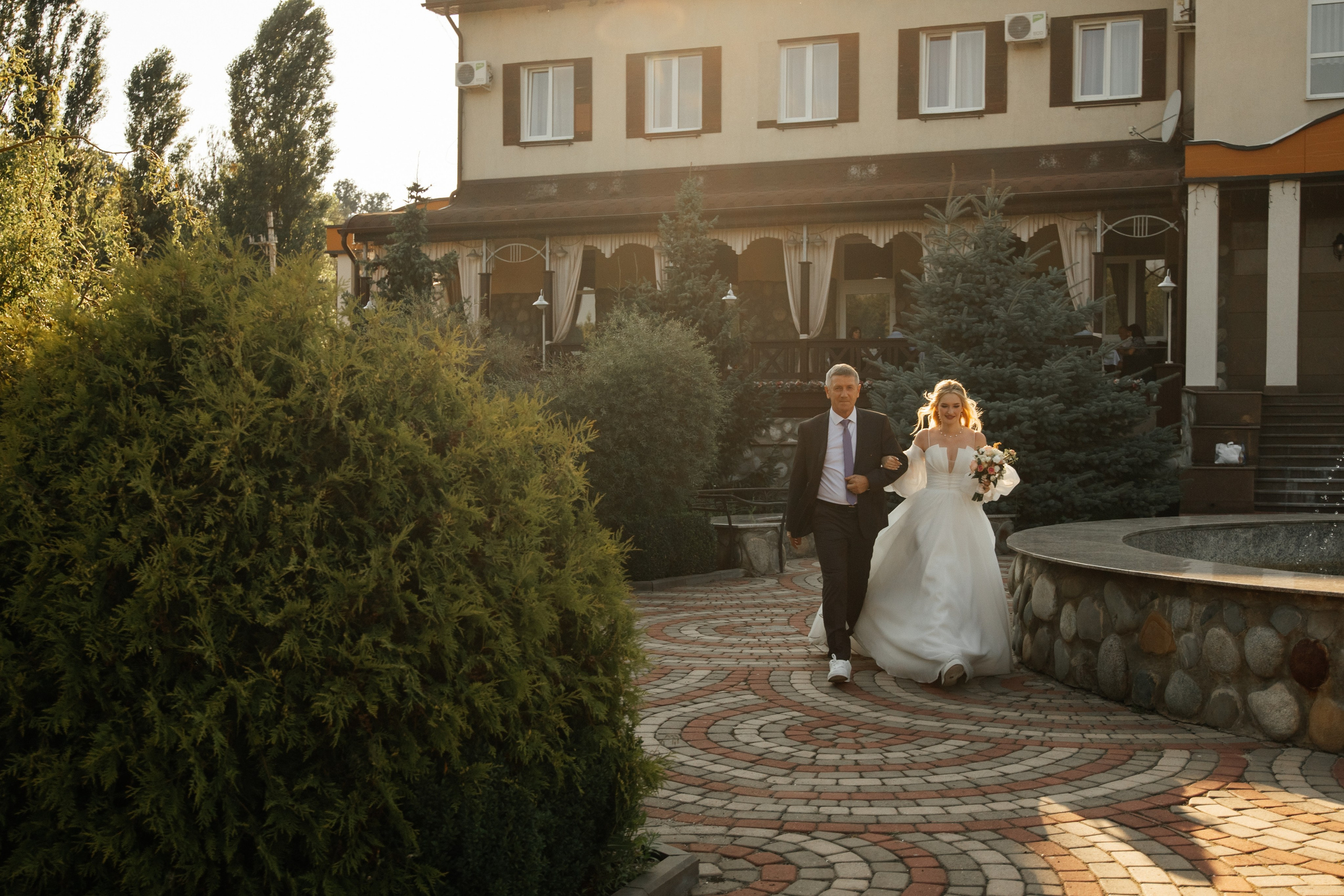 Контакты. Свадебный фотограф в Курске Антон Богданов