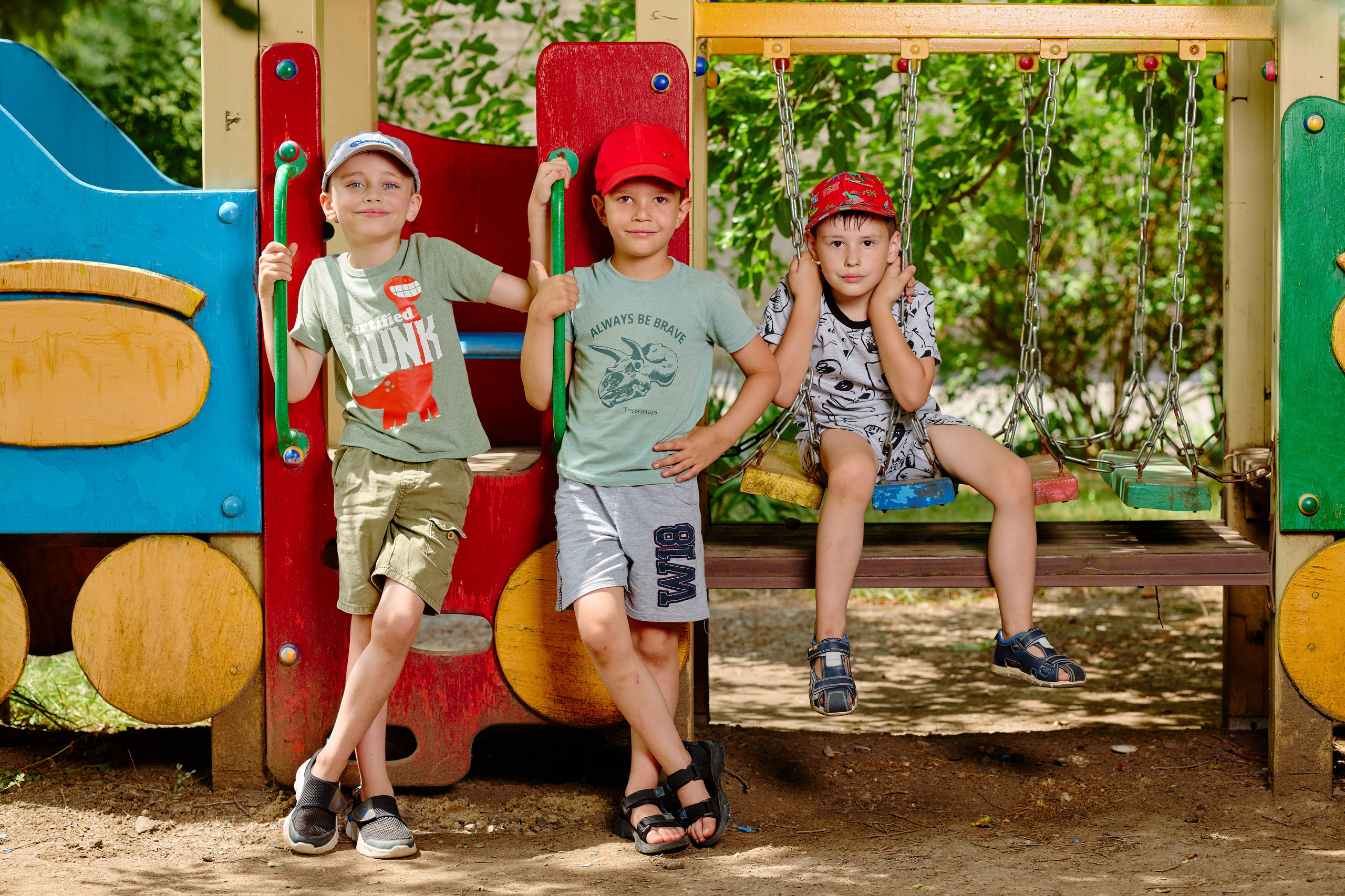 Пример летней съемки в детском саду № 92 Старшая группа Радуга. Фотограф Выпускные альбомы Таганрог Сергей Коробченко