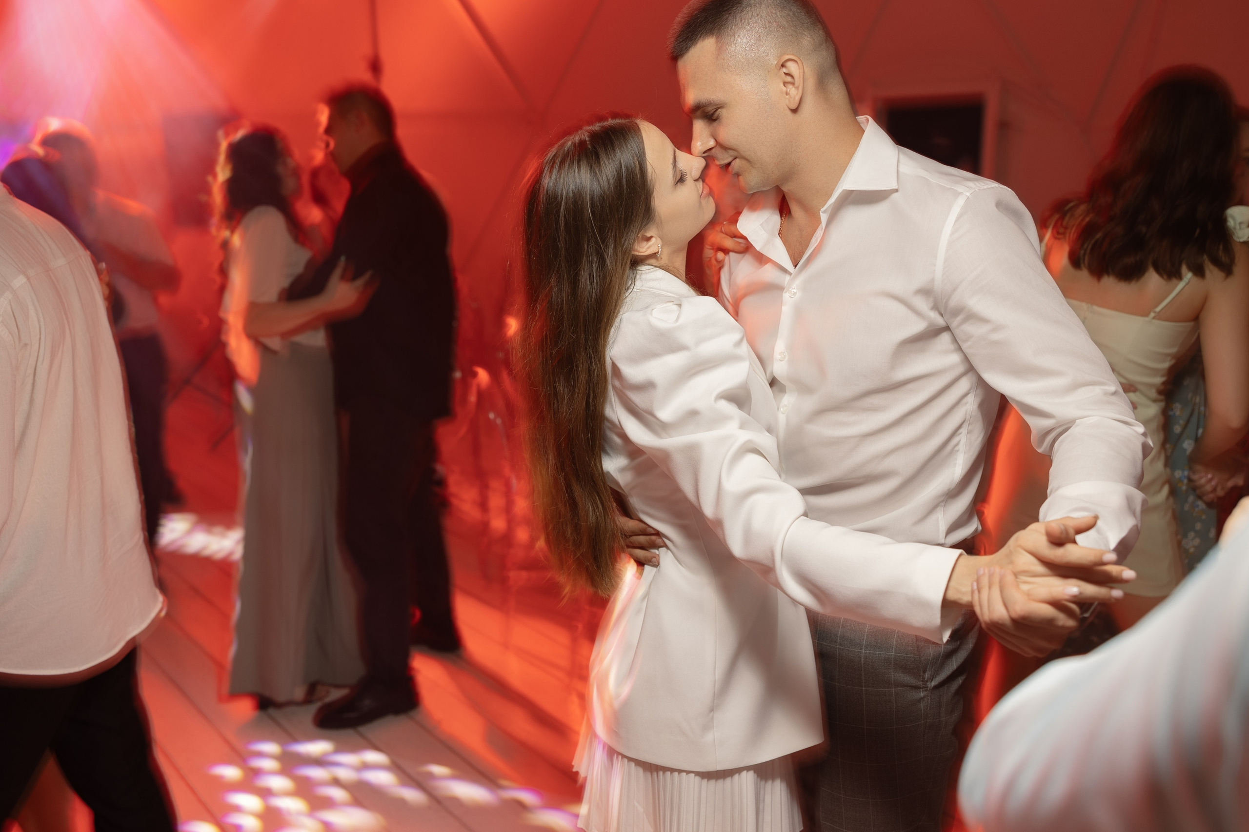 Ян и Анастасия. Свадебный фотограф Курск Максим Ноздрачев