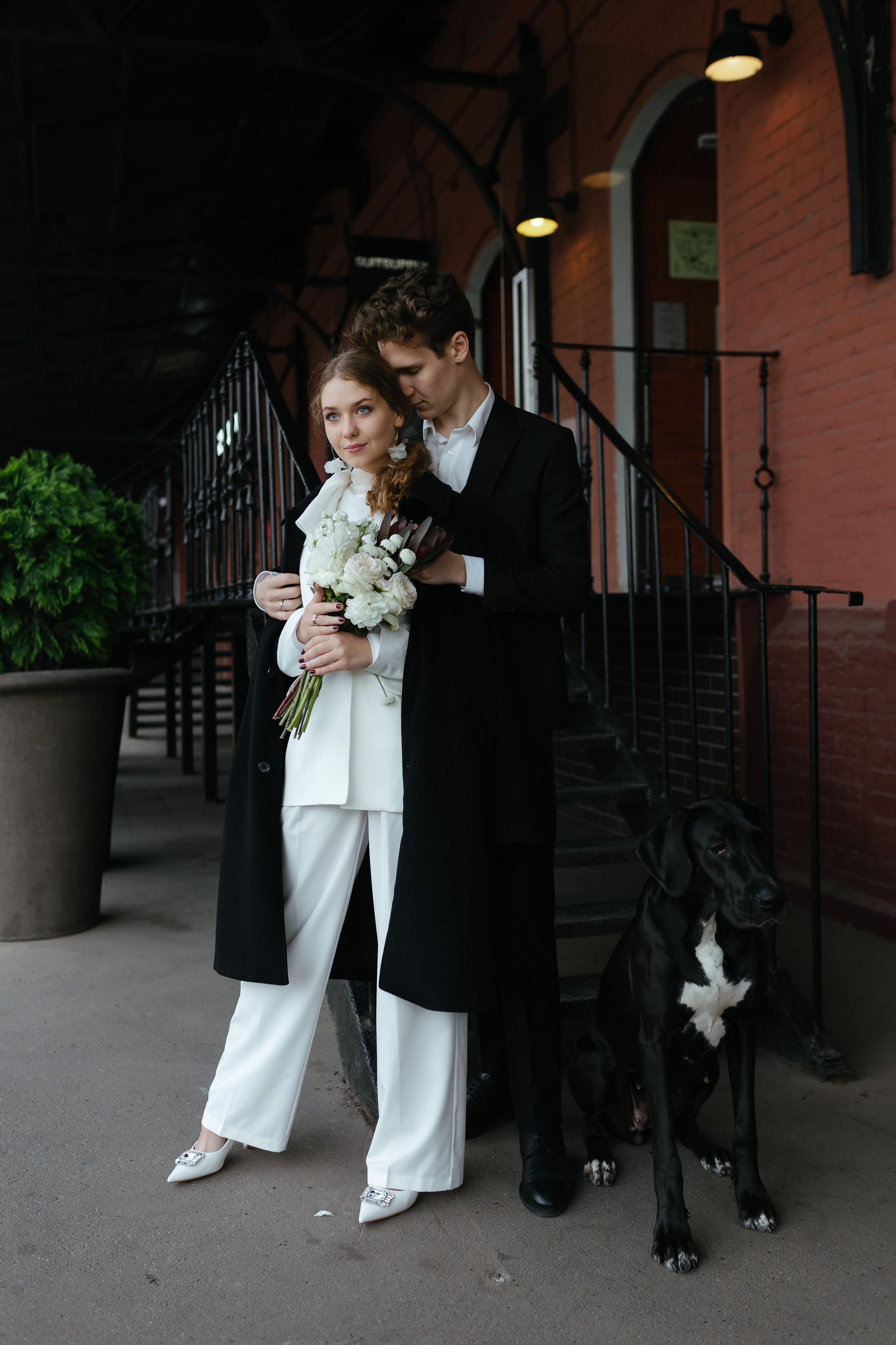 Таня и Егор. Городская прогулка. Свадебный фотограф Калуга Москва Диана Румянцева