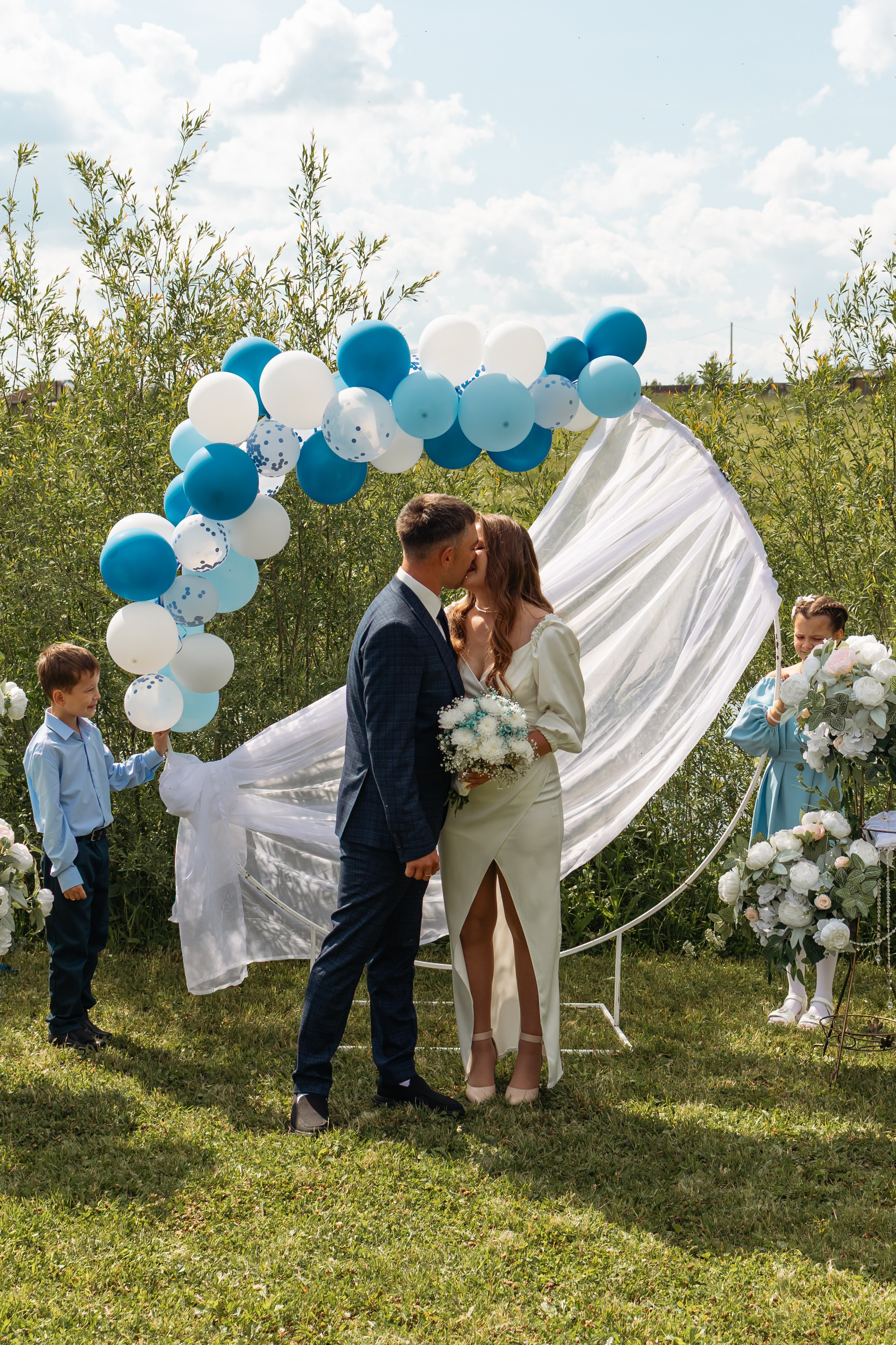 Кирилл & Дарья. Выездная регистрация. Фотограф Айгуль Габсаматова Октябрьский