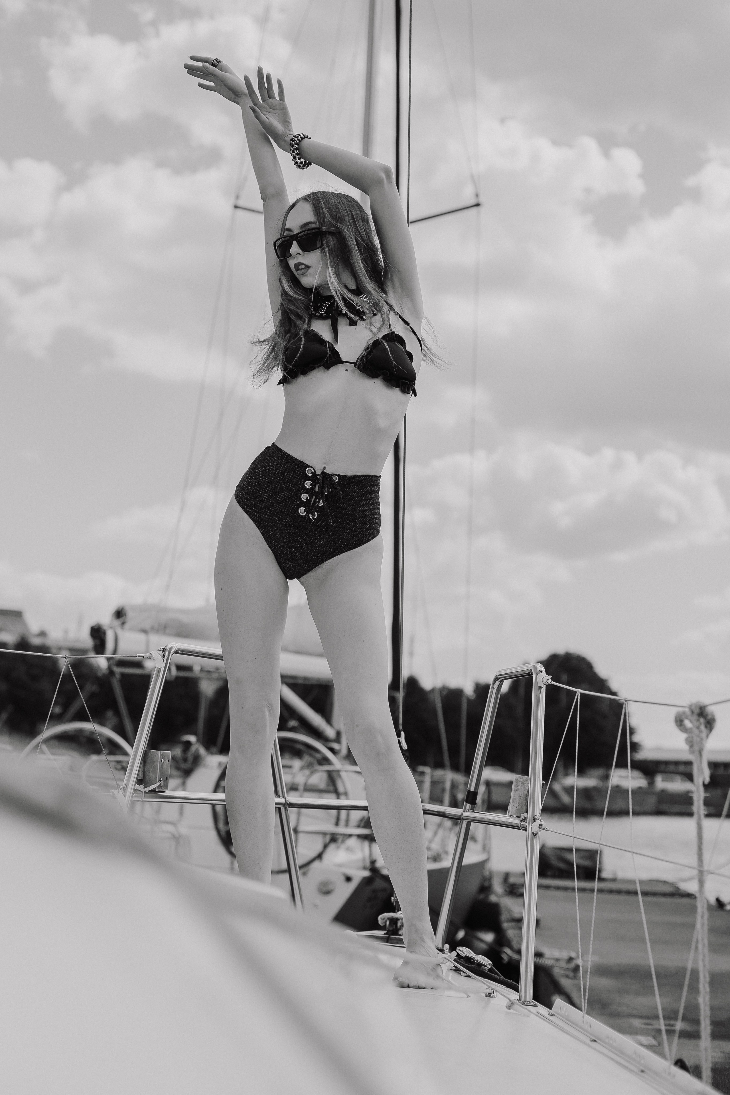 Девушки на яхте 2024. Elena Sova — семейный и женский фотограф в Санкт-Петербурге