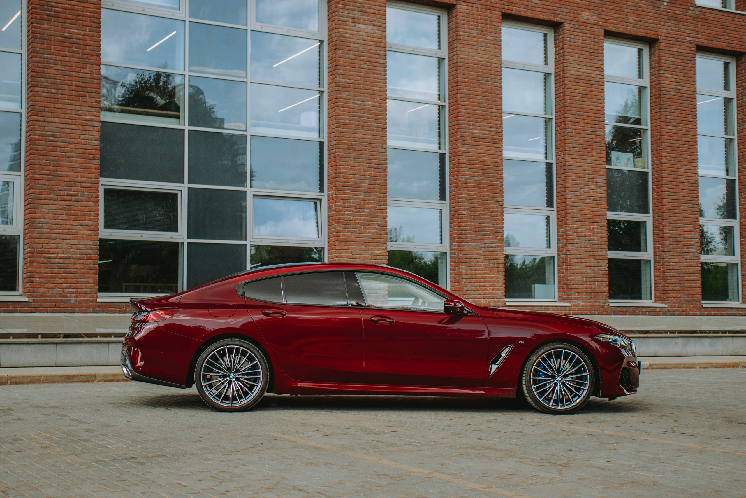 BMW 8 Grand Coupe. Автомобильный фотограф Ногинск Денис Городок