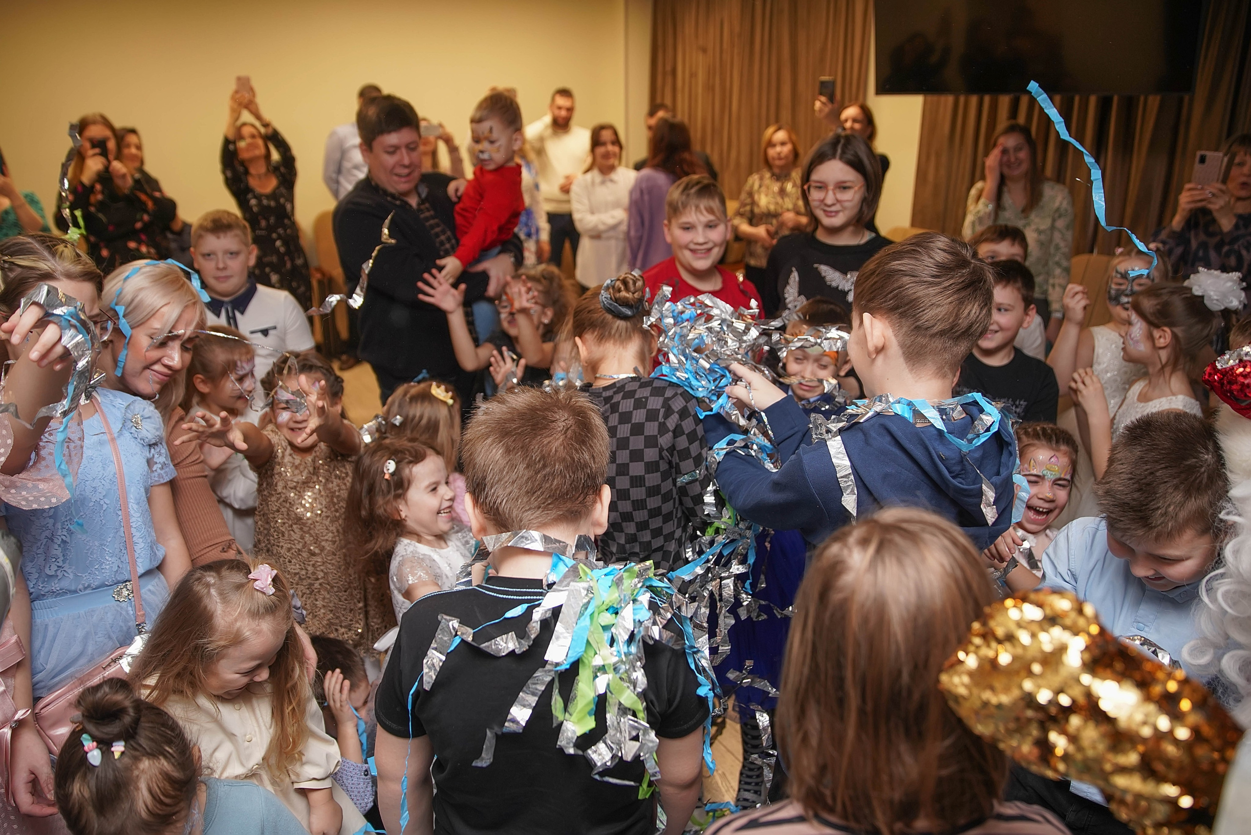 Елка НБД банк. Семейный и детский фотограф в Нижнем Новгороде