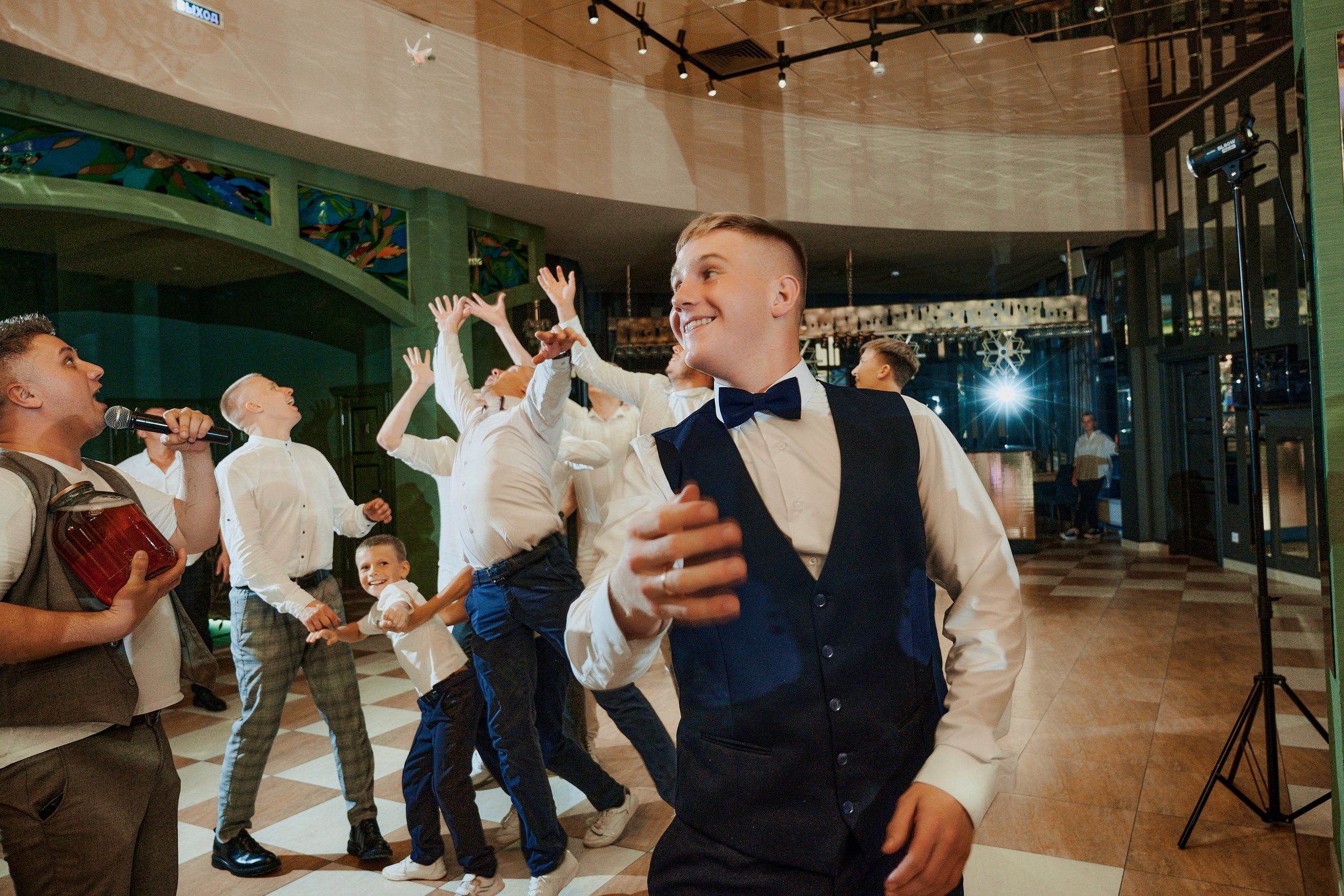 Олег и Лиза. Фото-видеосъемка свадеб Venson Films