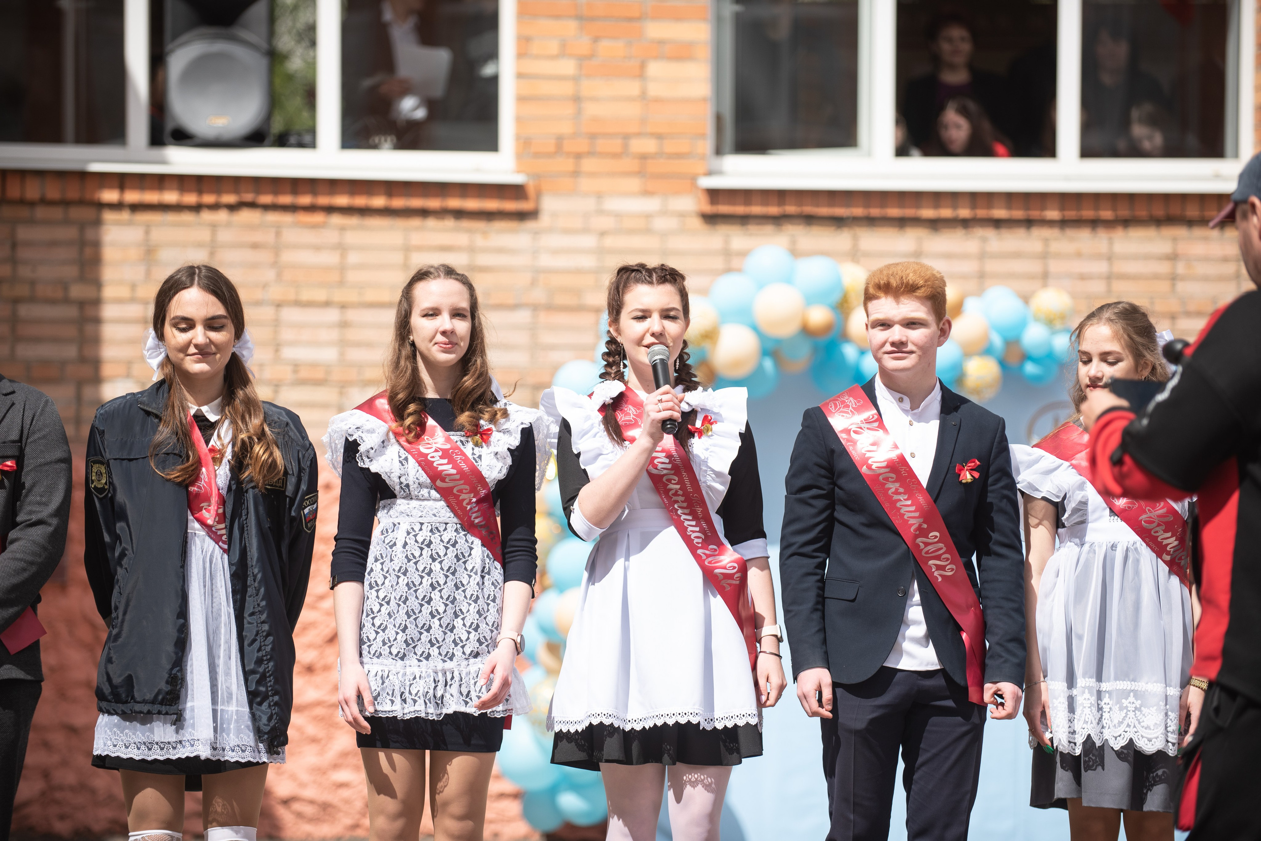 Выпускные школ. Свадебный и репортажный фотограф