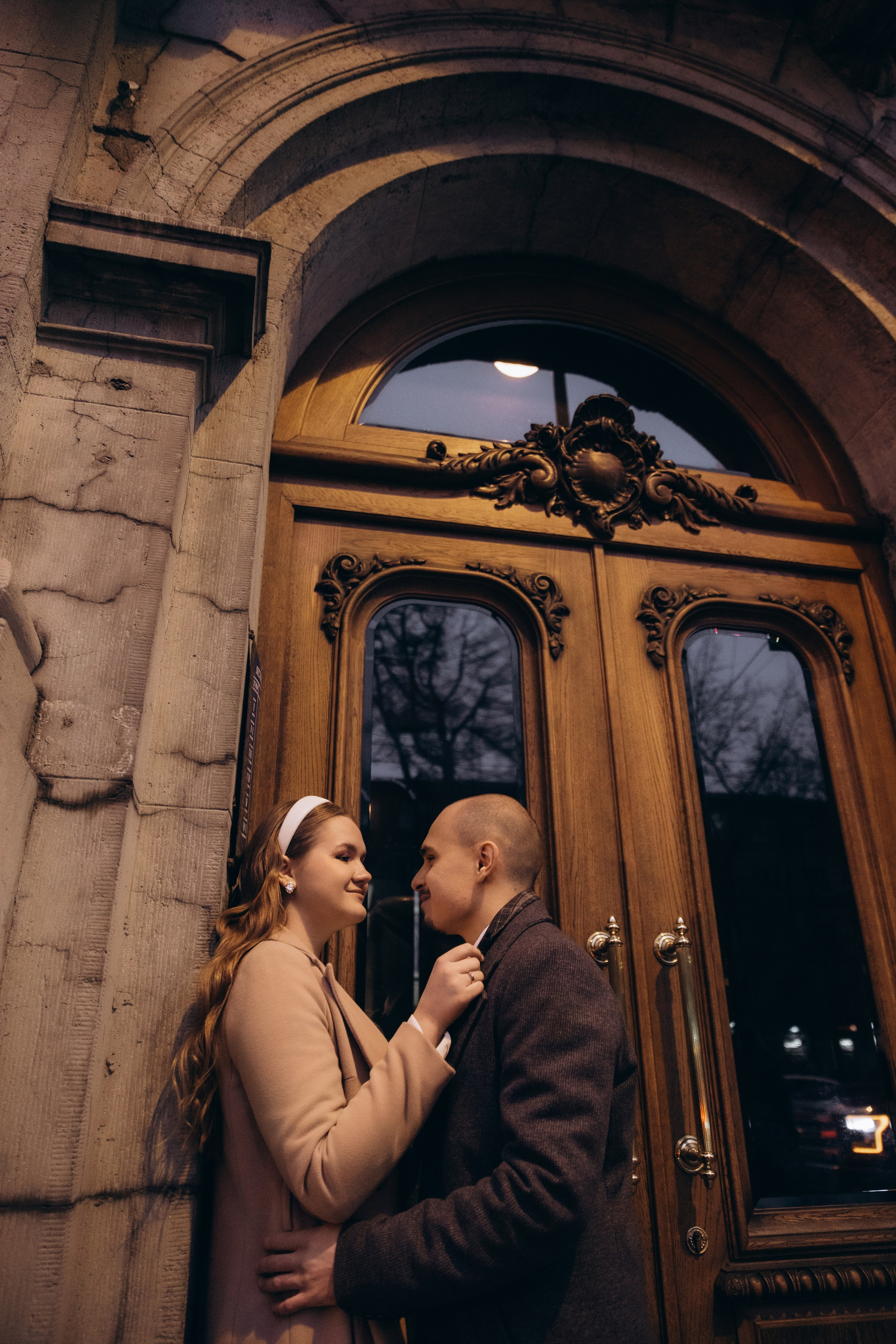 Свадебная фотосессия в загсе Петроградского района и прогулка. Фотограф в Санкт-Петербурге Разиля Идиятуллина