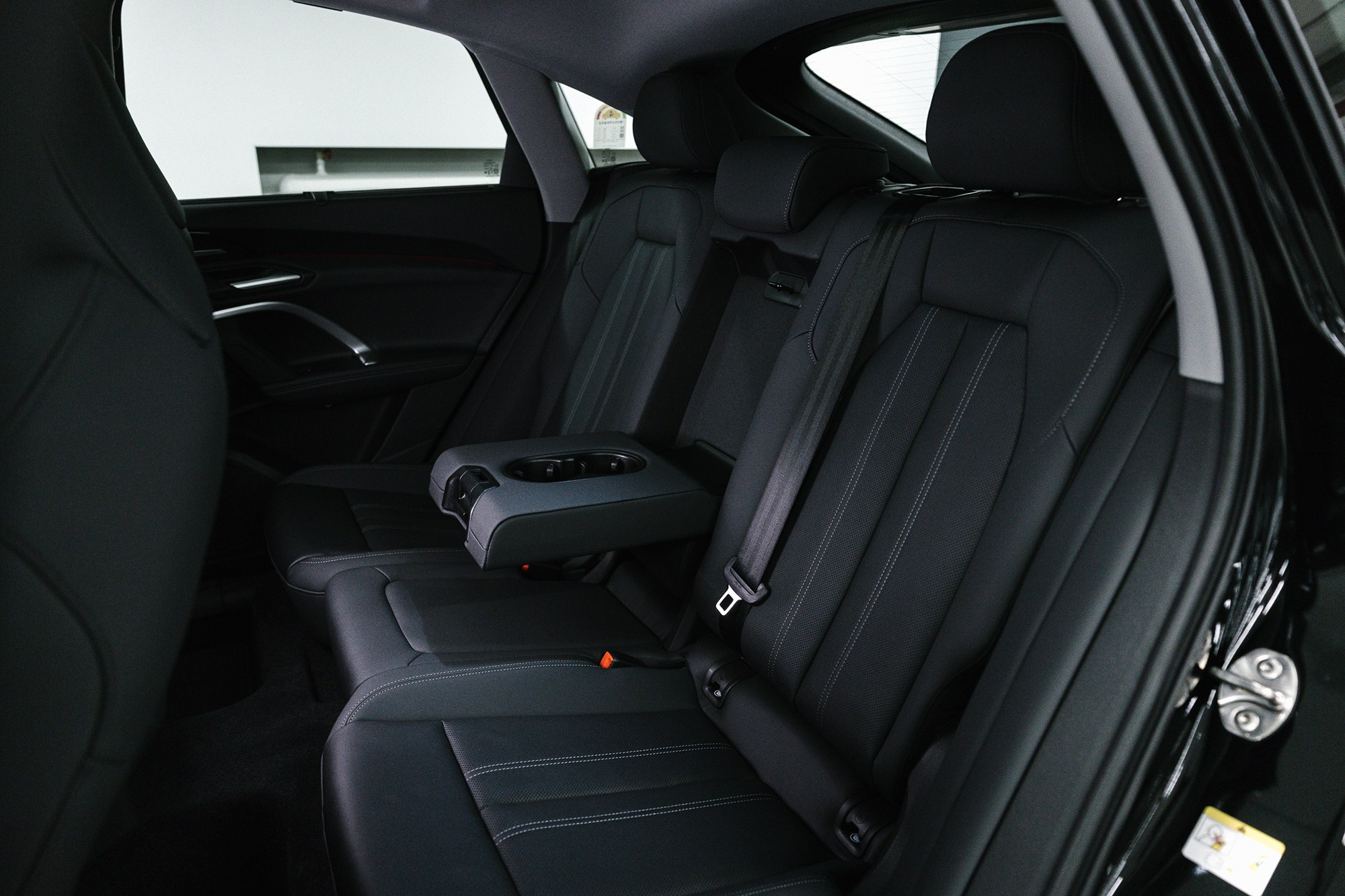 Audi Q5 Sportback 40 TFSI 2.0 quattro S tronic (204 л. с.). Автосалон «Х-Авто»