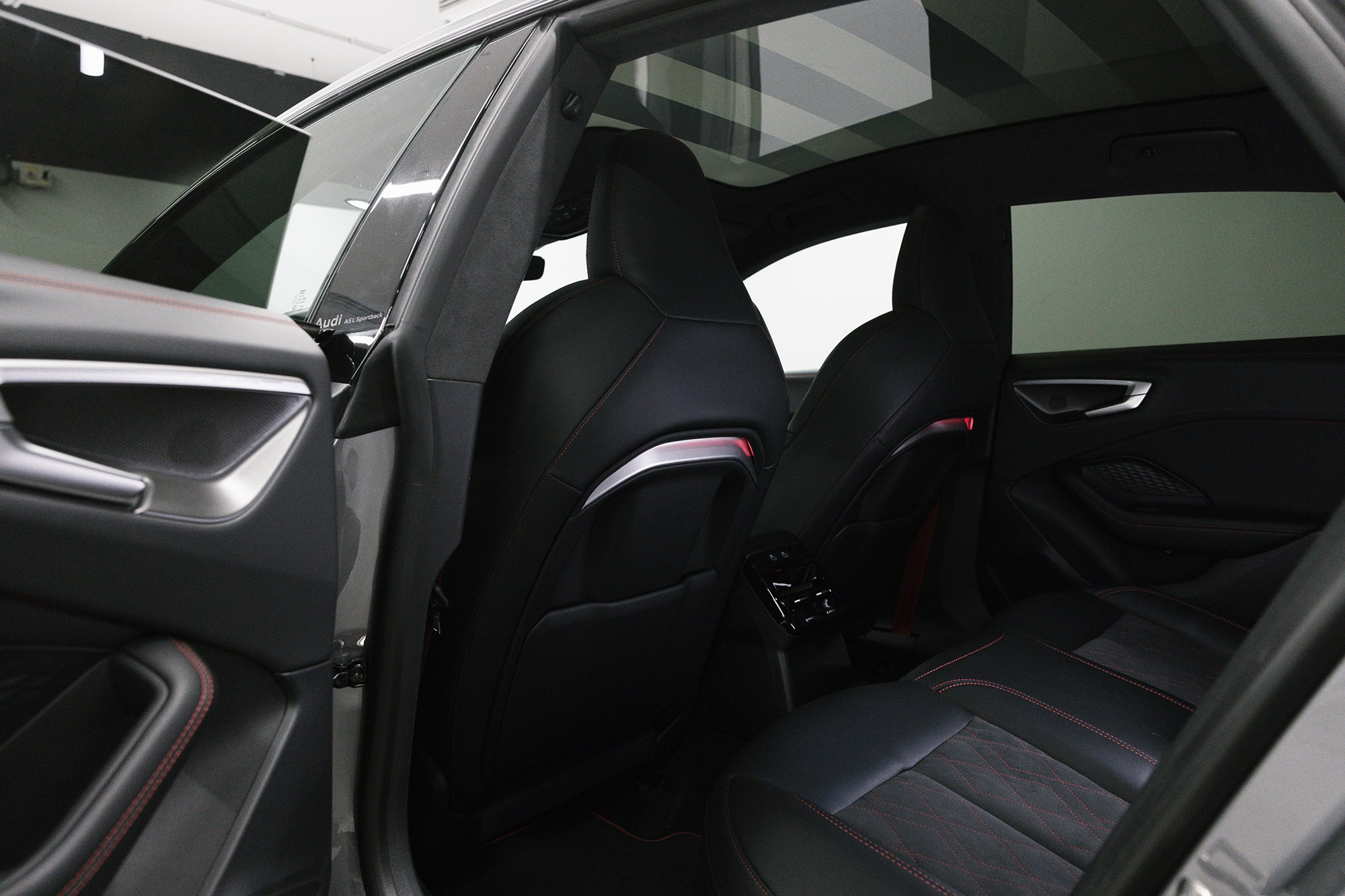 Audi A5  40 TFSI 2.0 quattro S tronic (204 л. с.). Автосалон «Х-Авто»