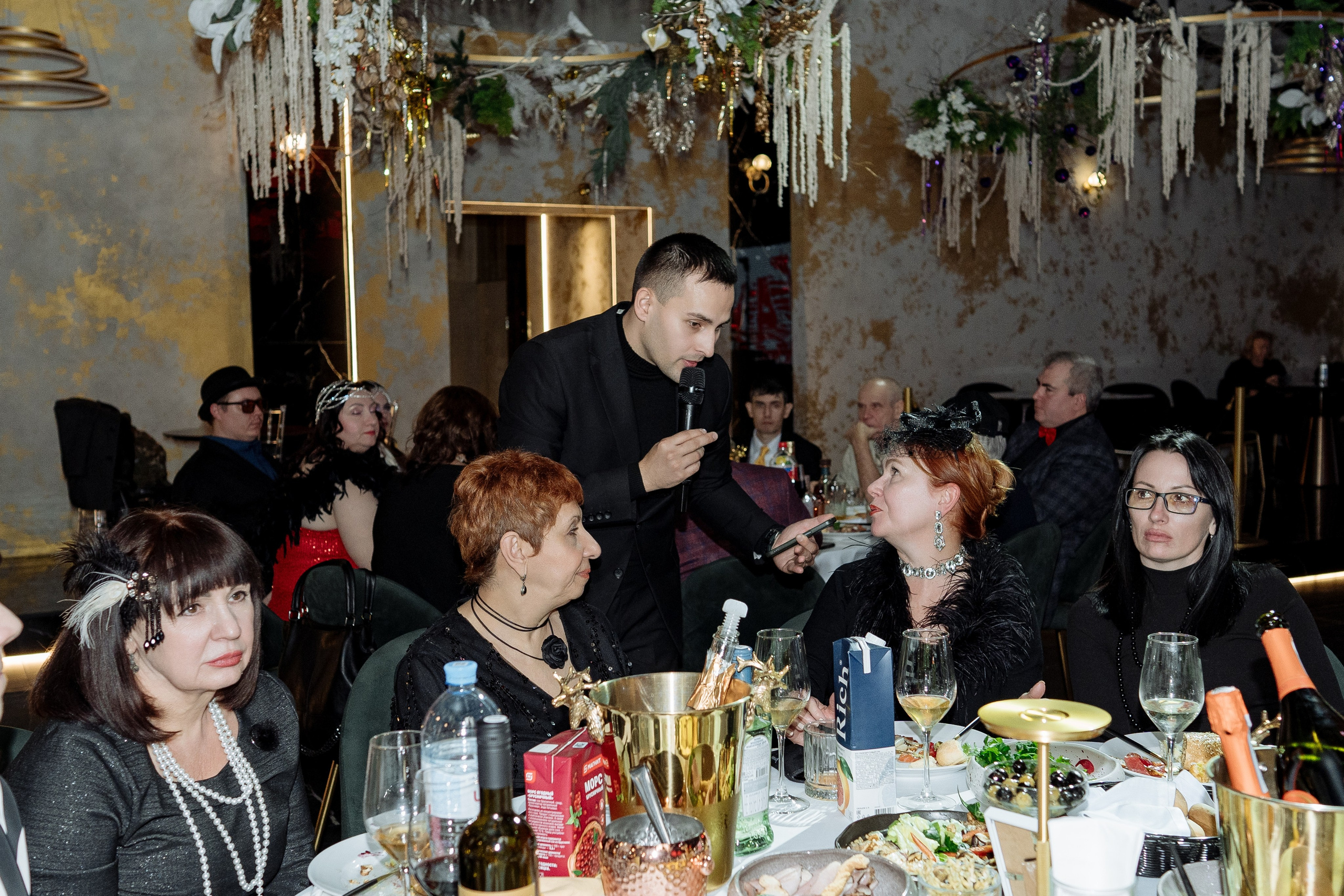 Альбион Тур