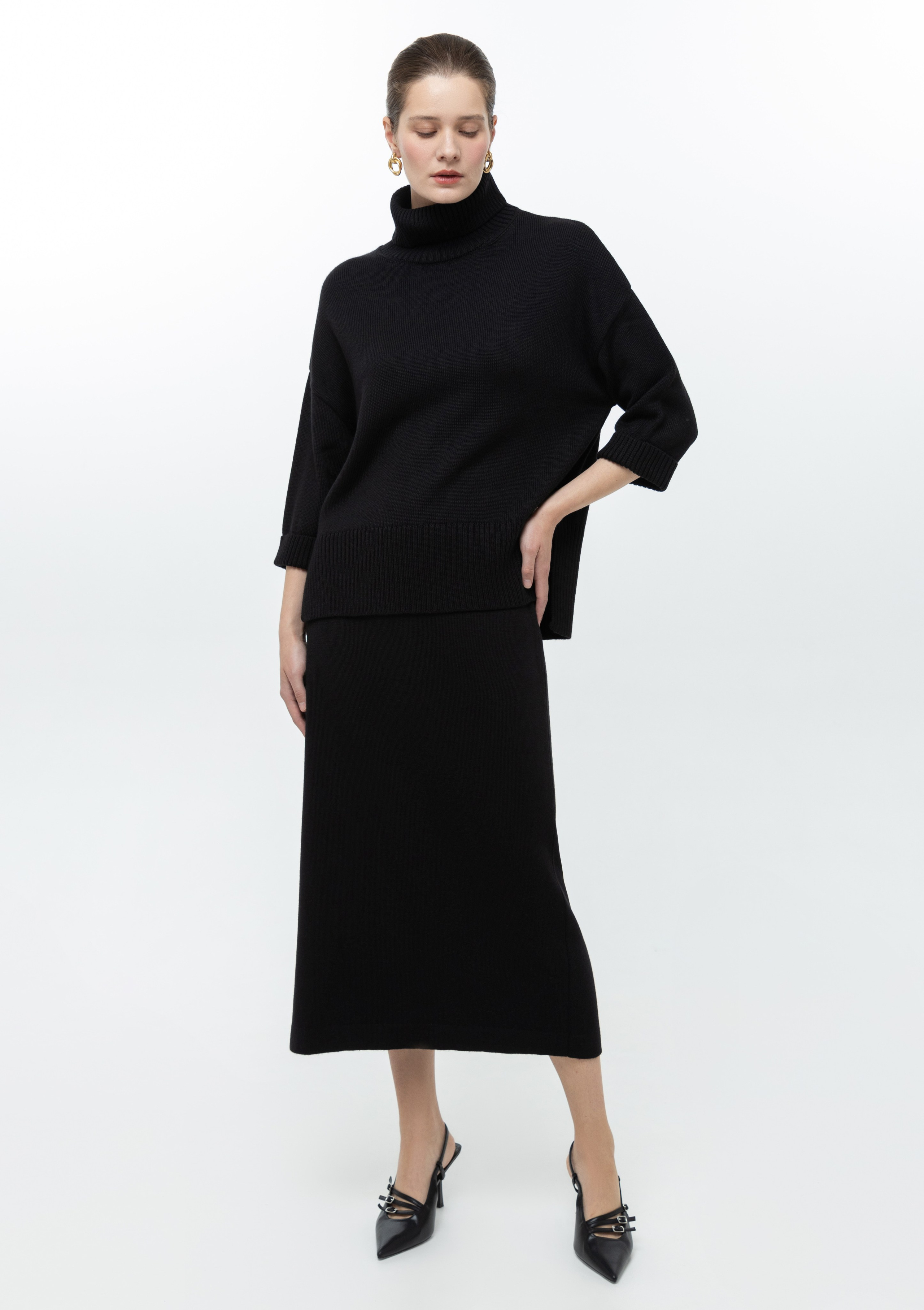 Каталог. Верхняя одежда + трикотаж бренда. 4ч,. Визажист для брендов, Фэшн продюсер Олеся Глушкова