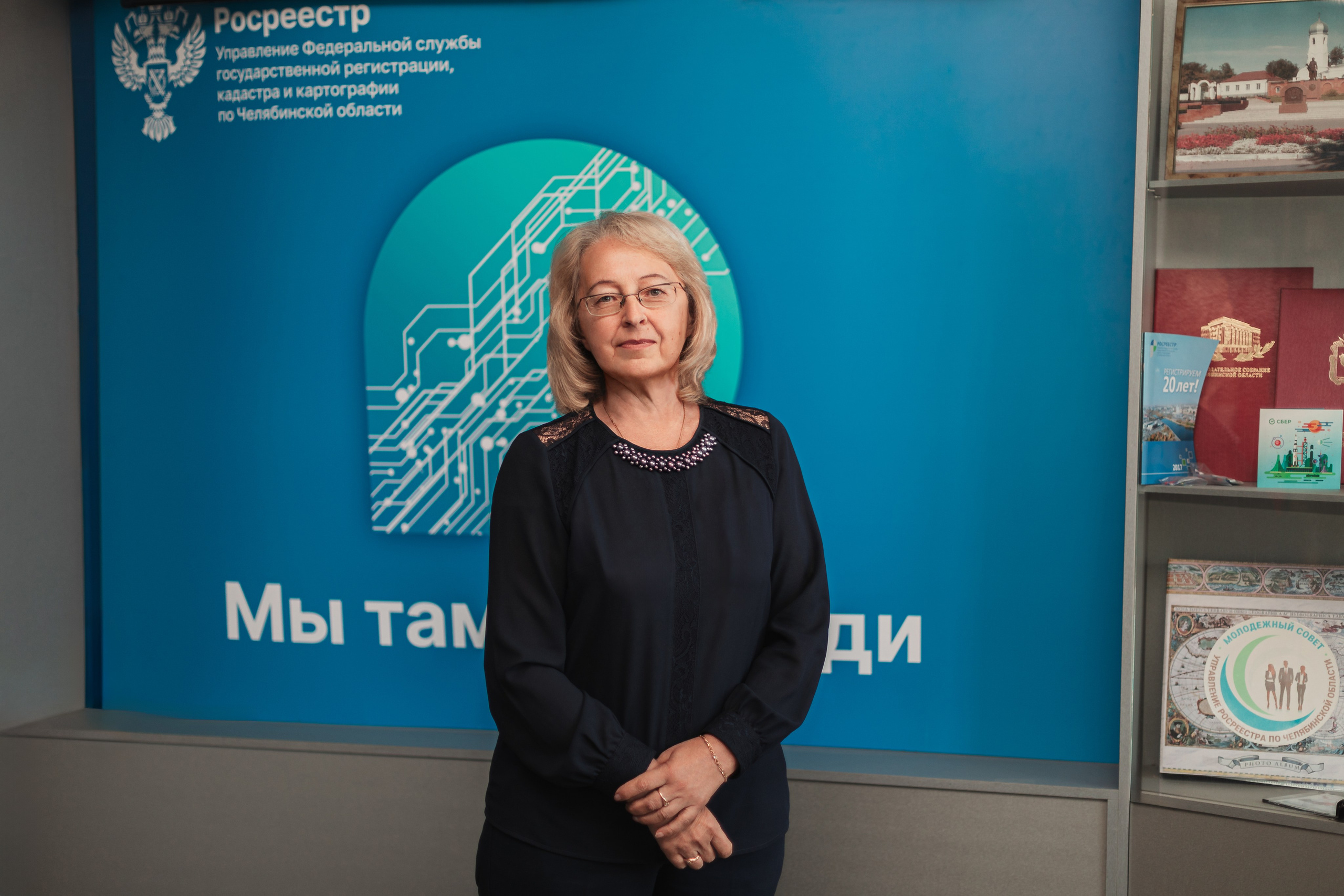 Business portraits. Бьюти- и портретный фотограф в Москве Полли Максимова. Создаю съёмки и делаю ретушь для брендов косметики и рекламы