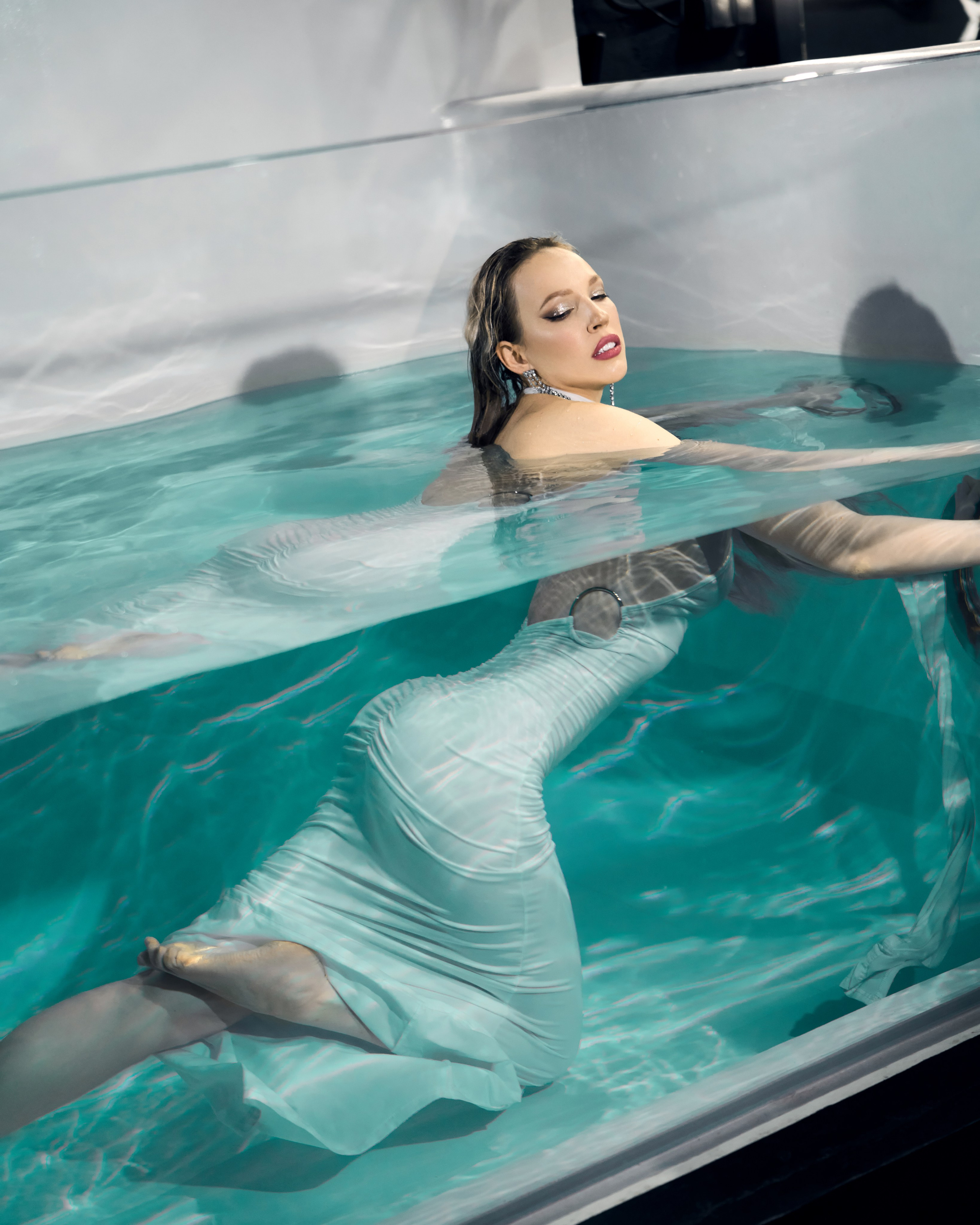 Aqua. Fashion & Boudoir photographer Diana Ageeva