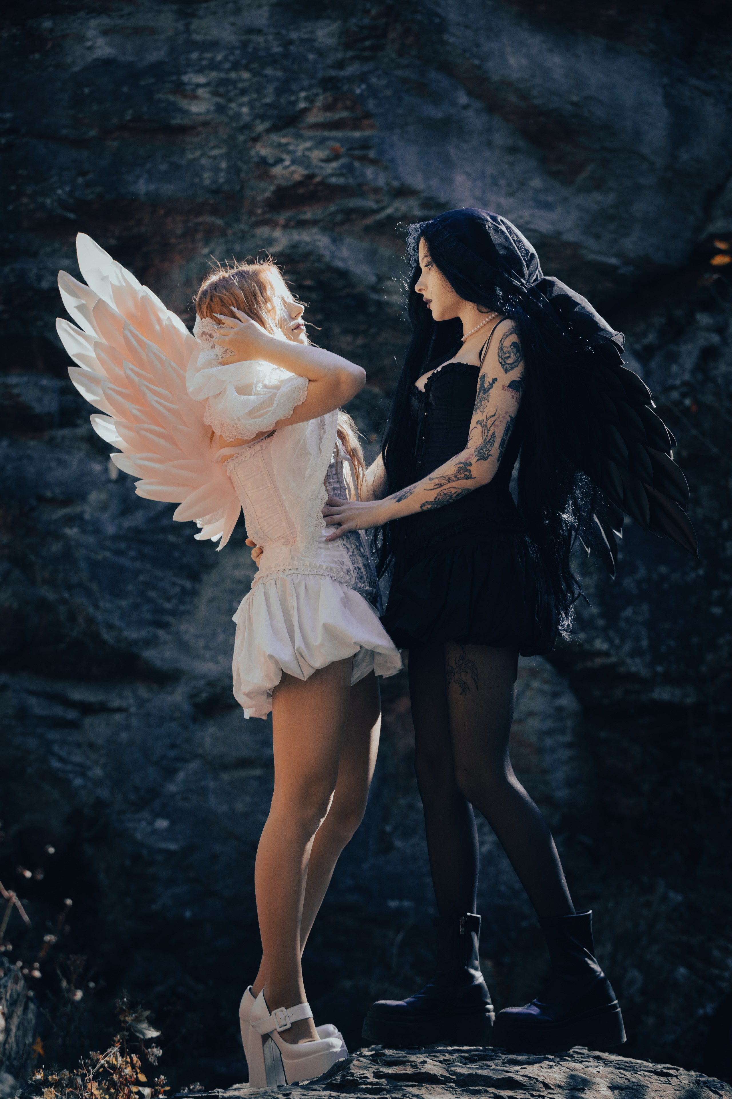 Фотосессии — Ангелы и Демоны 2025 — остров Русский. Твой ламповый фотограф