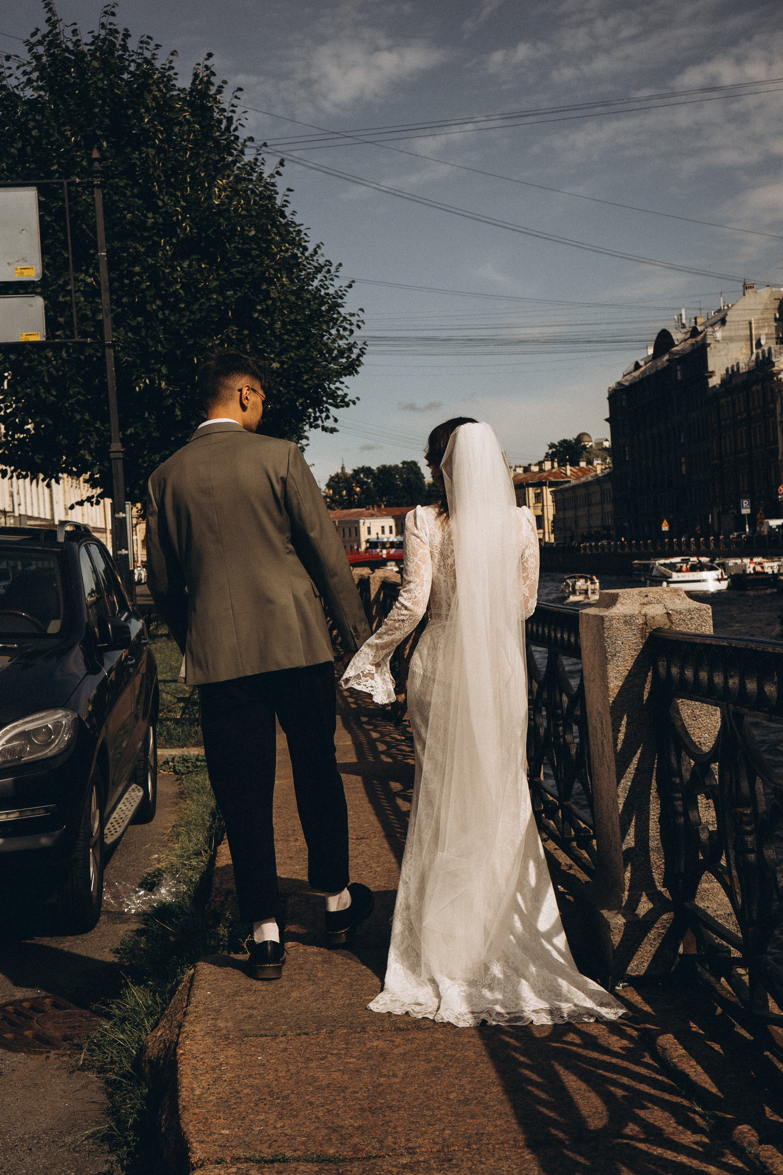 СВАДЕБНАЯ ПРОГУЛКА ВОЗЕ ИСАИКЕВСКОГО СОБОРА АСТОРИИ И ЗАКОНОДАЛЕТНОГО СОБРАНИЯ. Профессиональный фотограф, Санкт-Петербург — Виктория Богомолова