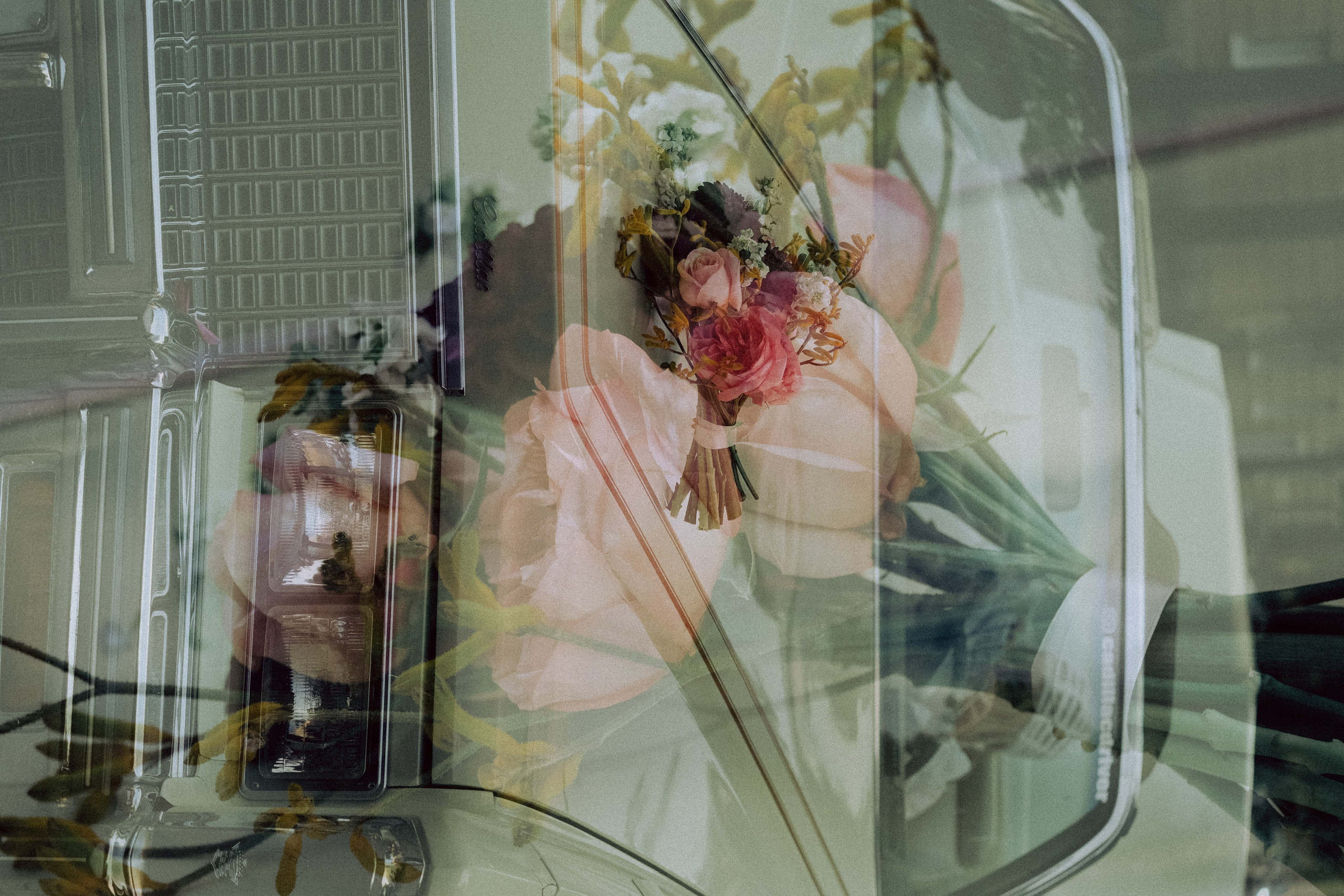 СВАДЕБНАЯ СЬЕМКА С КАБРИОЛЕТОМ В САНТК-ПЕТЕРБУРГЕ НА ПЕТРОГРАДКЕ В ОТЕЛЕ ПАНОРАМИКА. Профессиональный фотограф, Санкт-Петербург — Виктория Богомолова