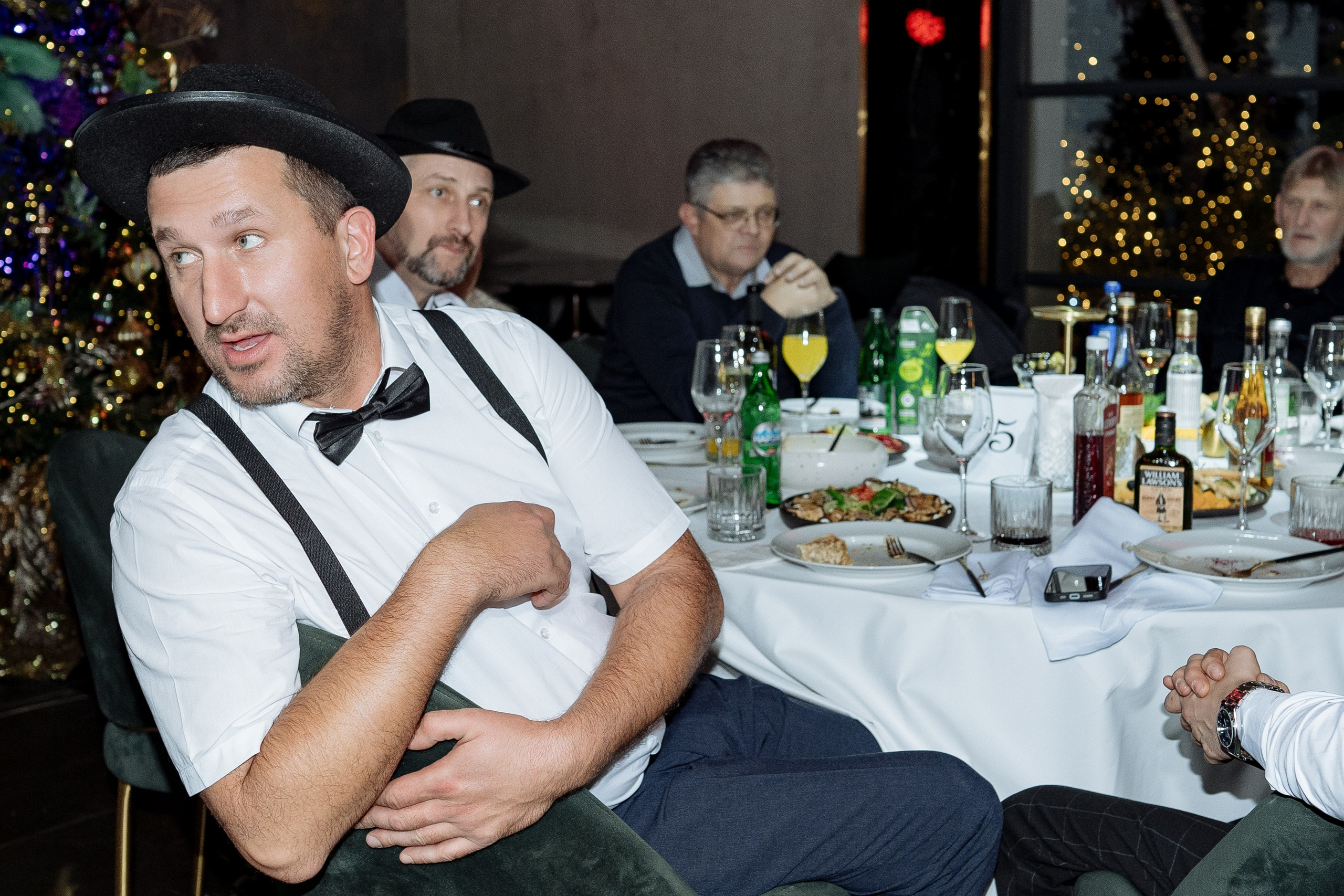 Альбион Тур