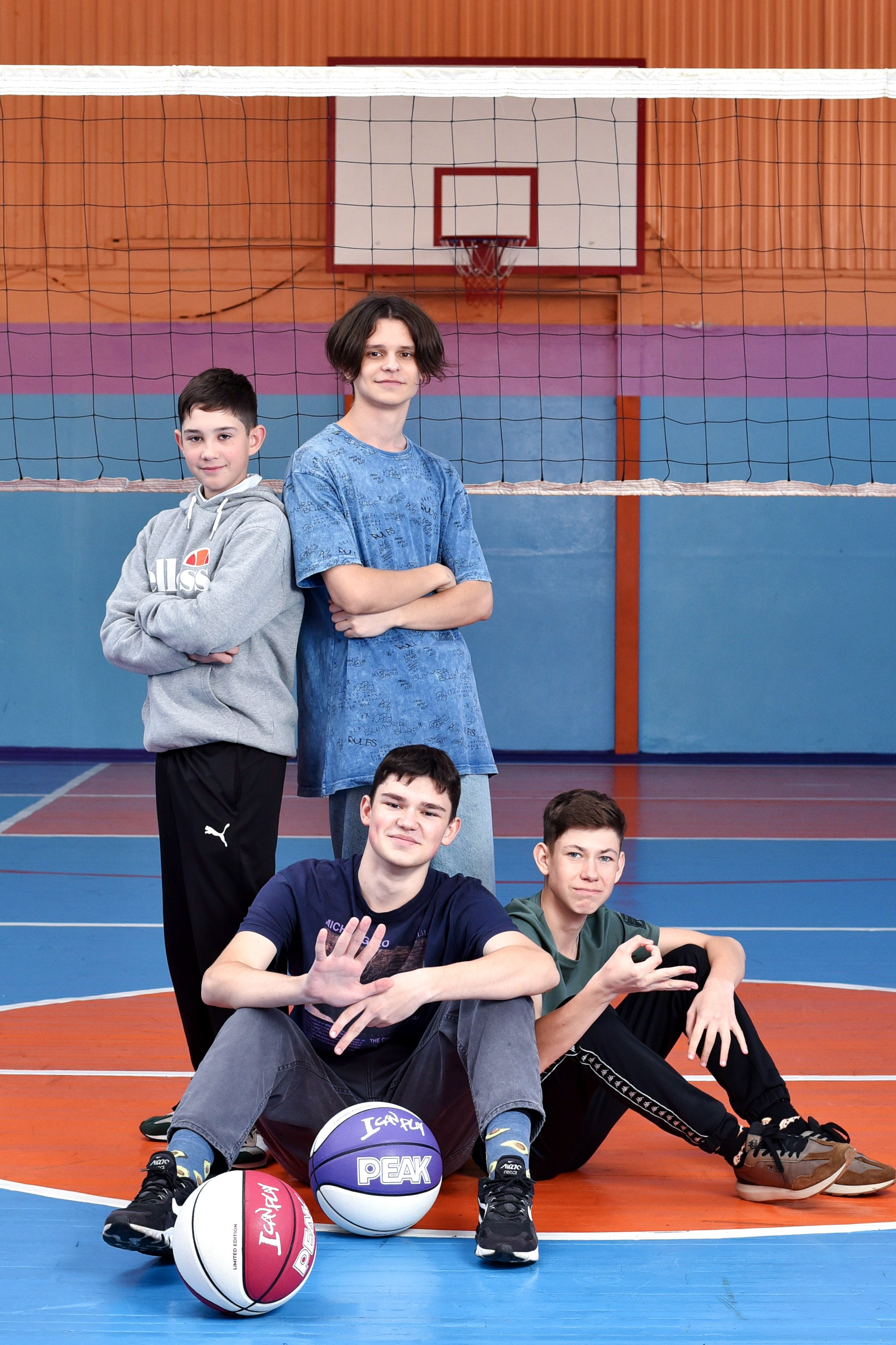 ФОТОСЕССИЯ В СПОРТИВНОМ ЗАЛЕ. Школьный фотограф ЛАРИСА МАТВЕЕНКО