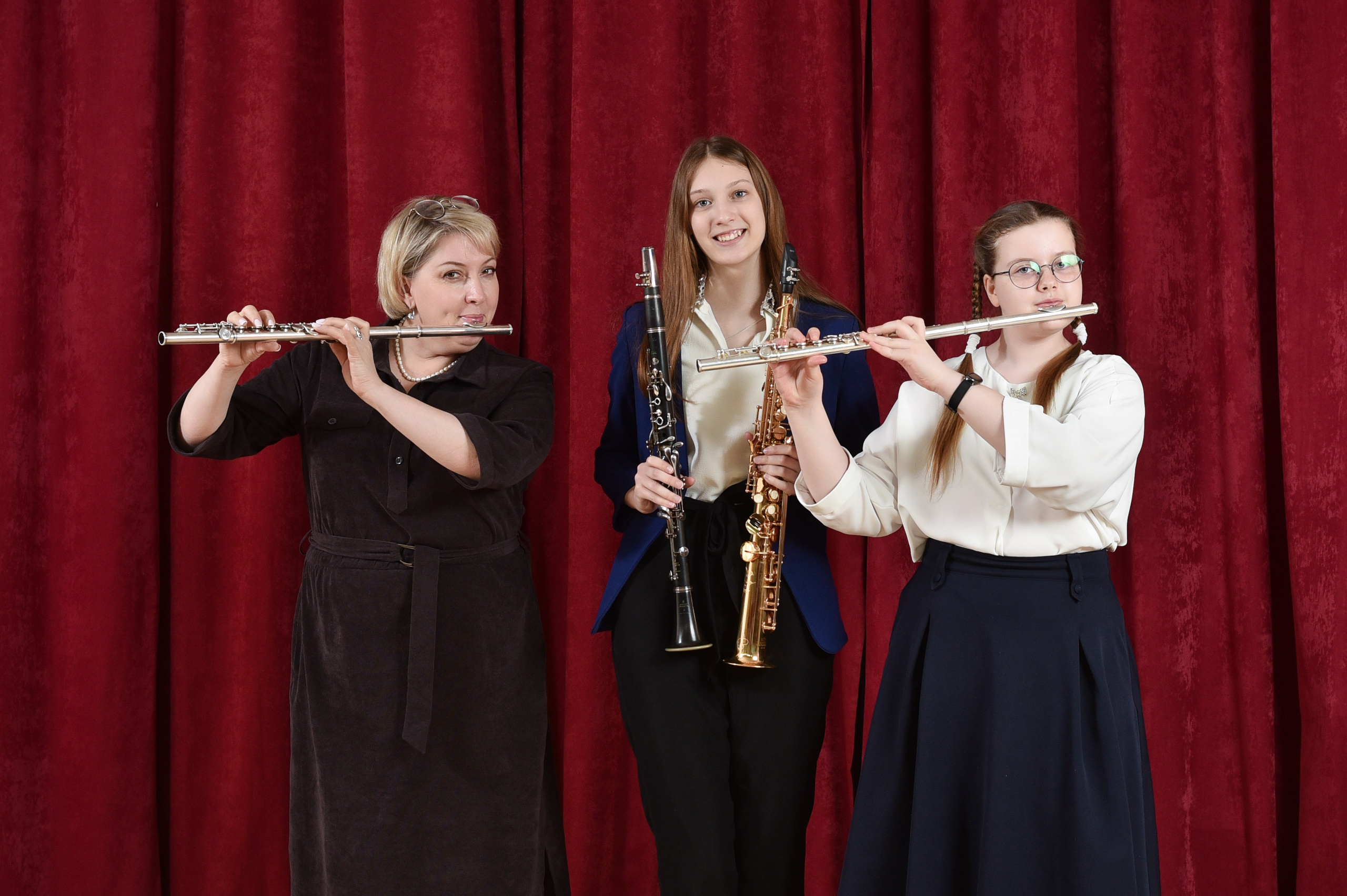 МУЗЫКАЛЬНАЯ ШКОЛА. Школьный фотограф ЛАРИСА МАТВЕЕНКО