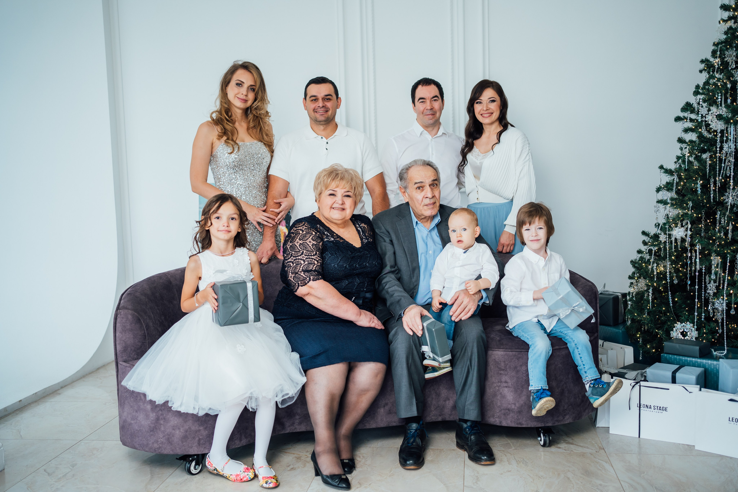 Карина с семьей. Семейный и детский фотограф в Ростове-на-Дону Екатерина Шевченко