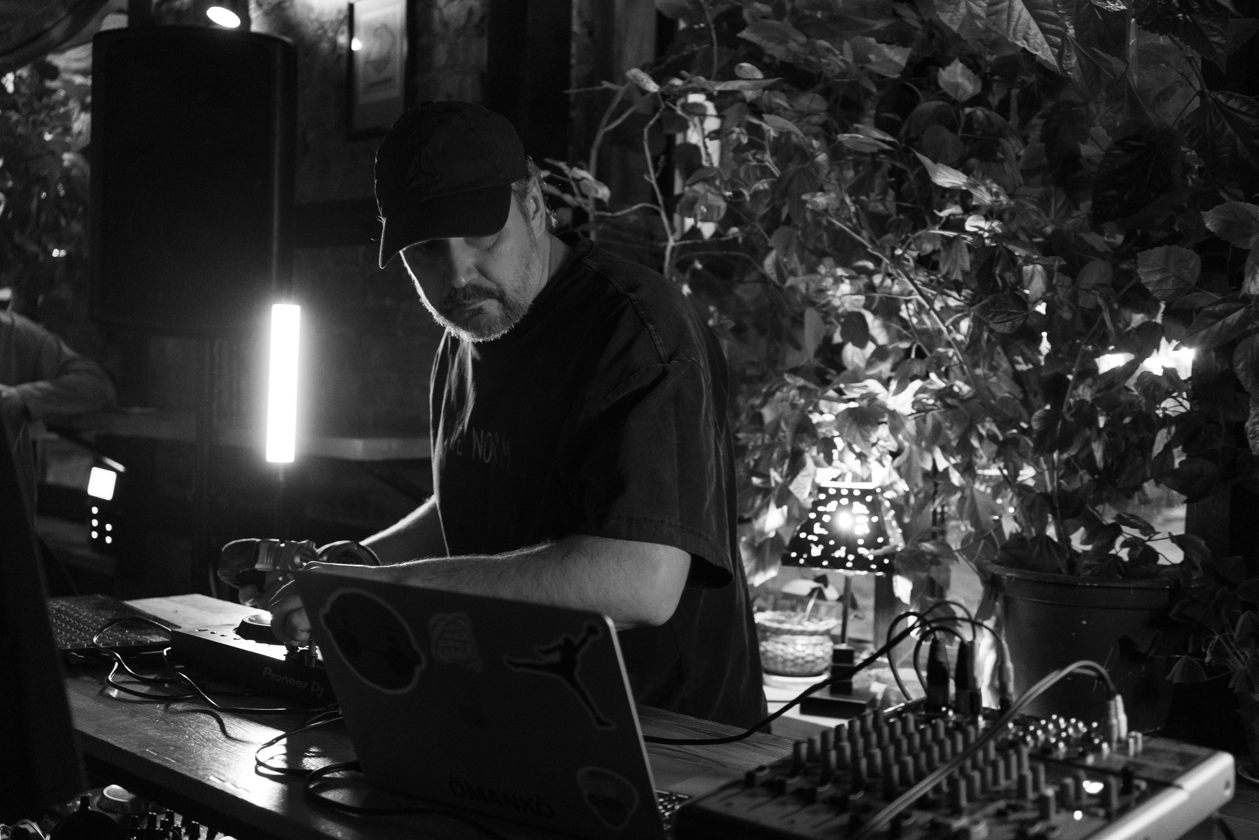 WY: AI — АЕ — 19:00 — 09.02.2025. KiPPER Gallery — Фотограф