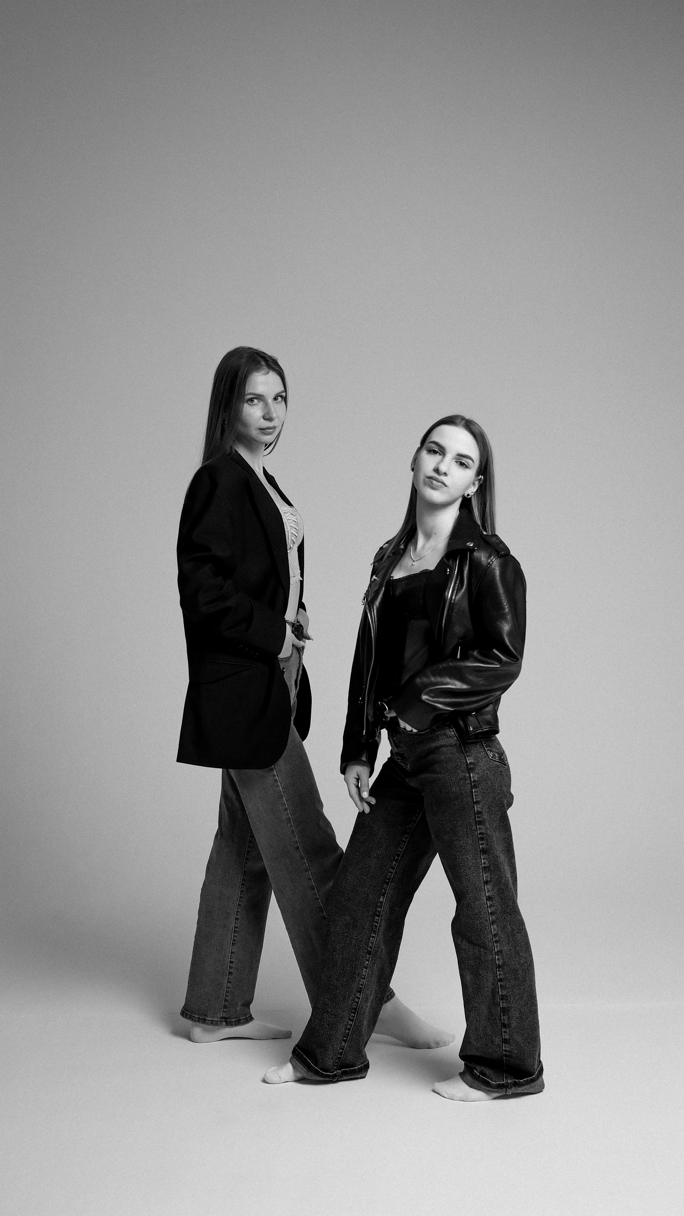 Даша & Настя. Phdkvmr.ru