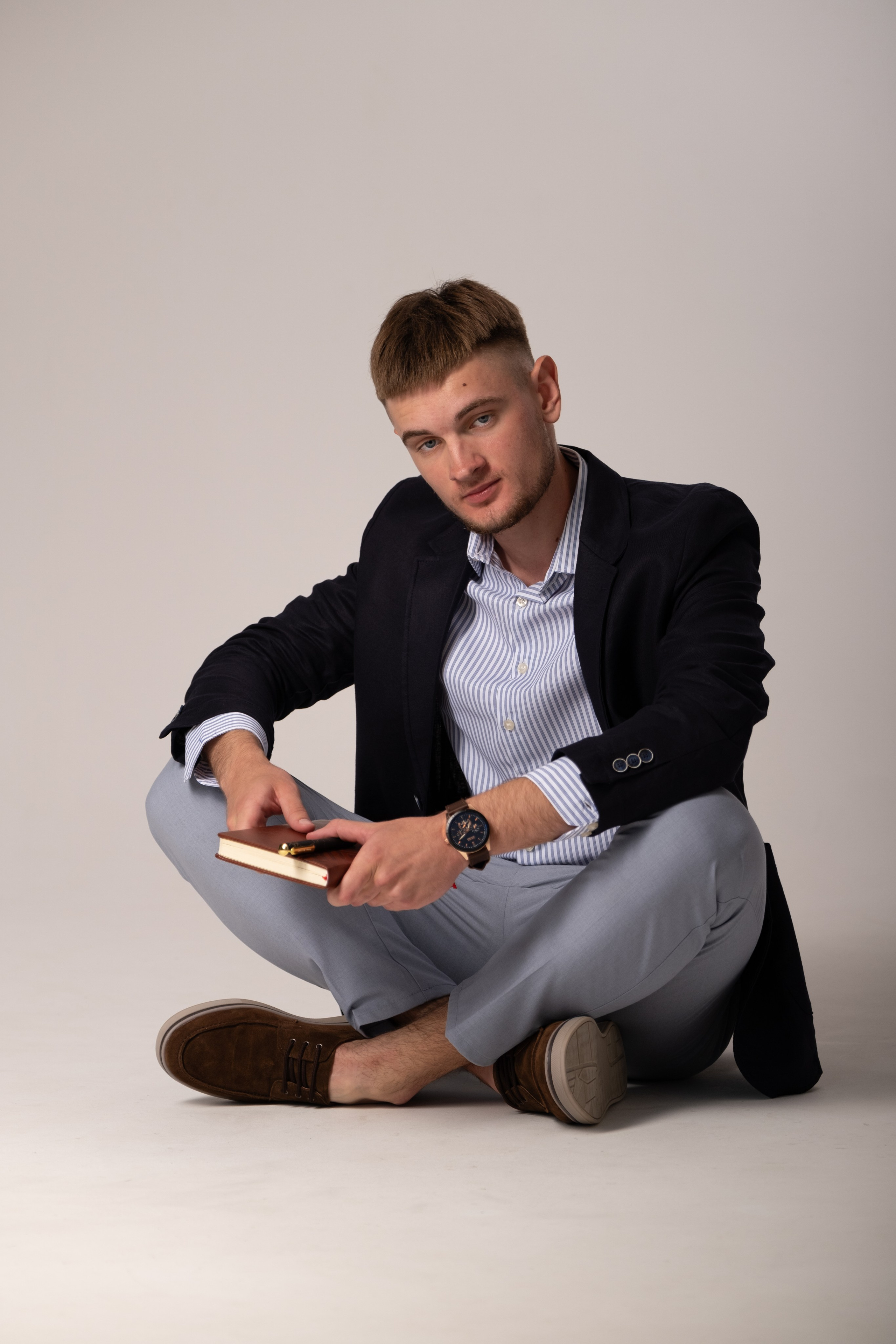 Владимир. Профессиональная фотосъемка в Крыму. Натуральные эмоции и живые кадры. Забронируйте дату прямо сейчас!