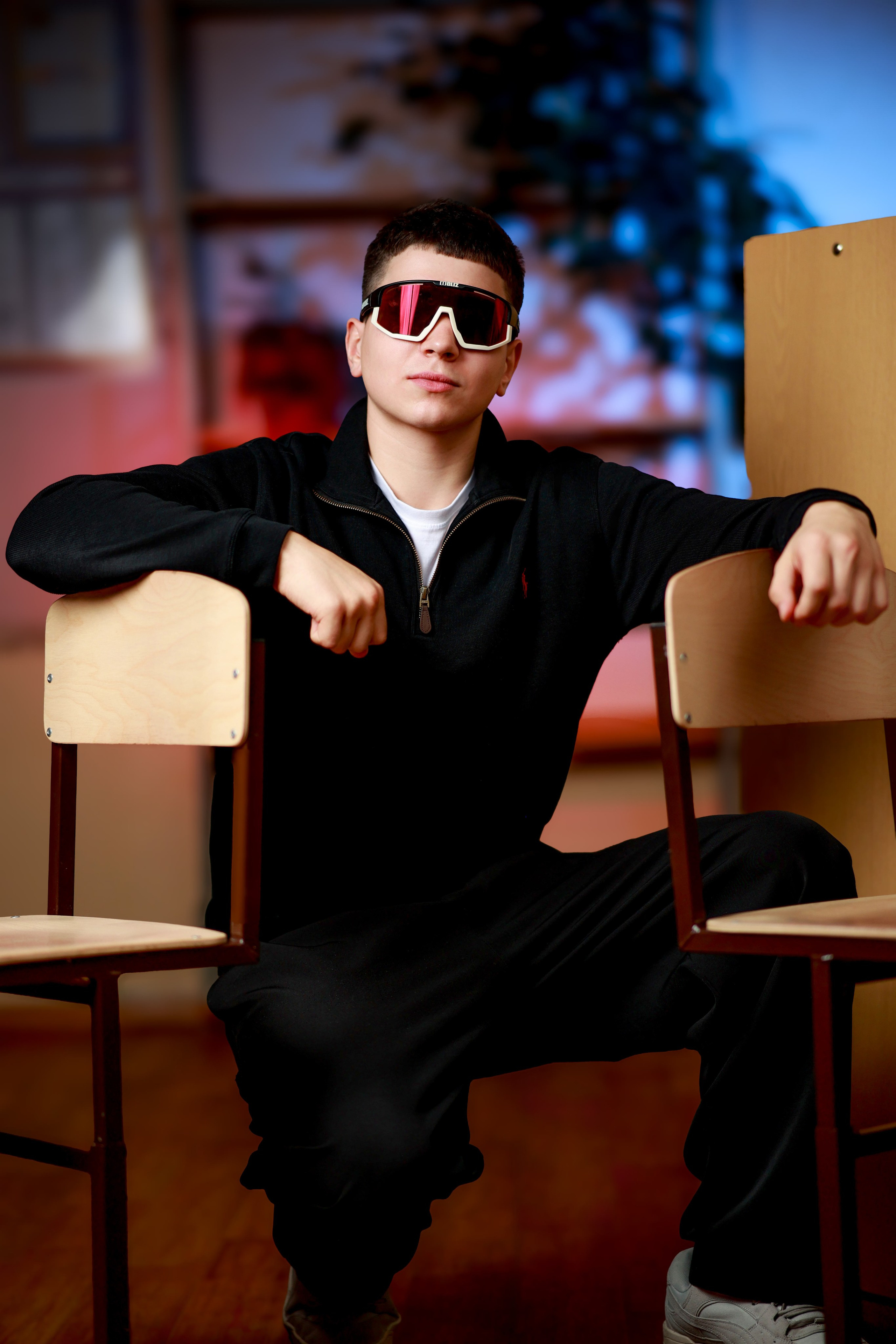 Фотосессия Выпуск 2026 9в класс. Артём Печерин фотограф в Оленегорске