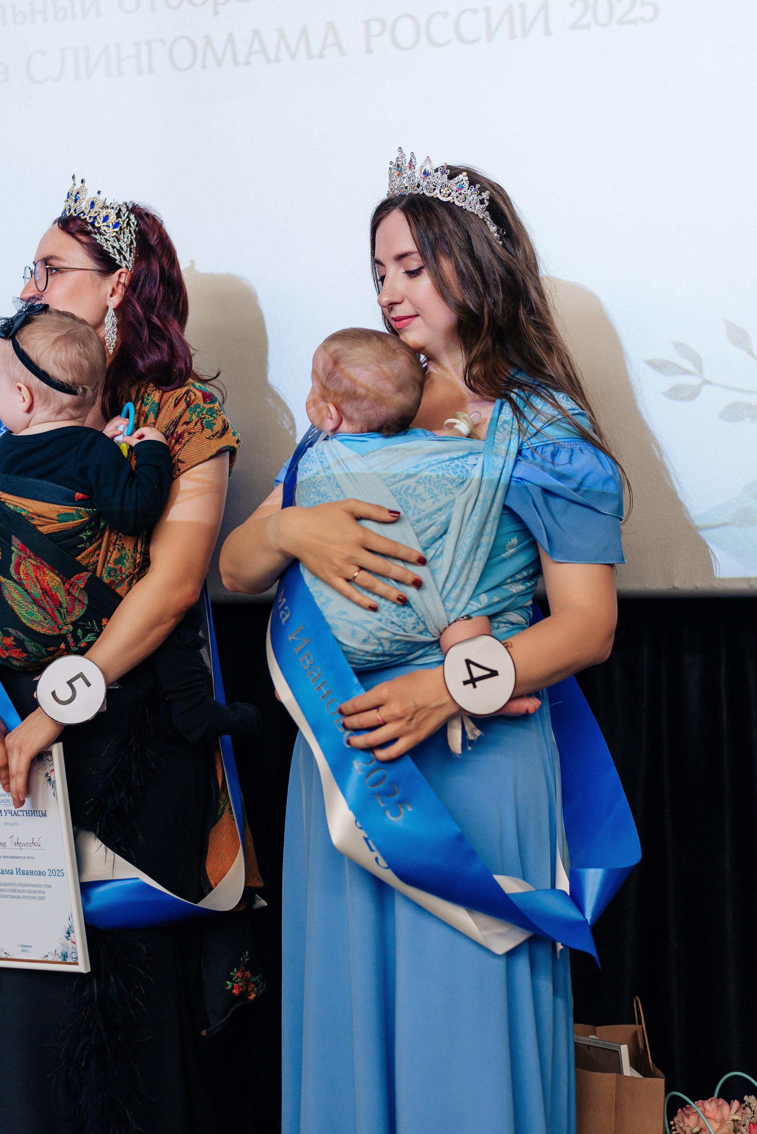 Слингомама Иваново 2025. Семейный и детский фотограф Иваново Ксения Азаренкова