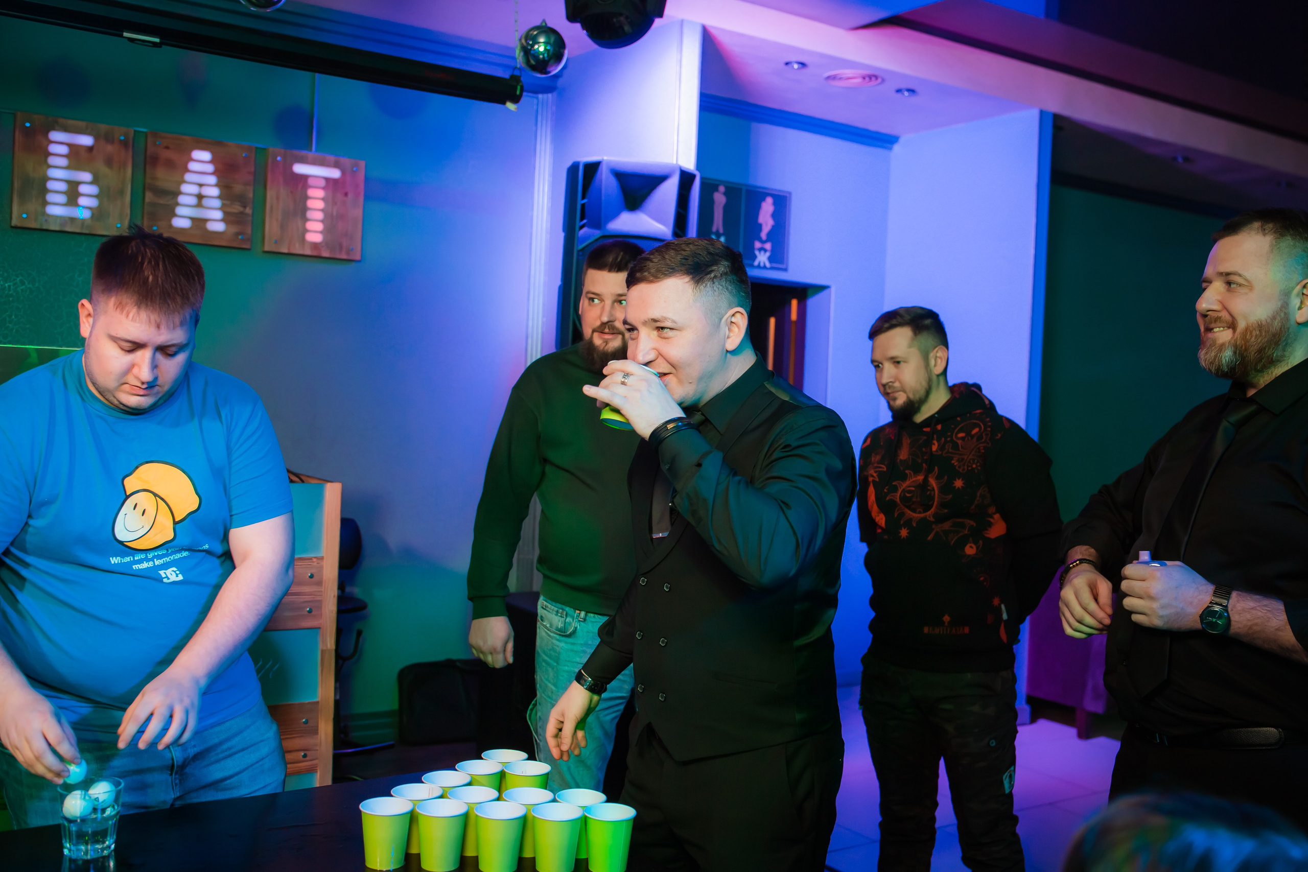 День Рождение Рябинина Ивана. Репортажный фотограф Василий Сазонов в Нижневартовске