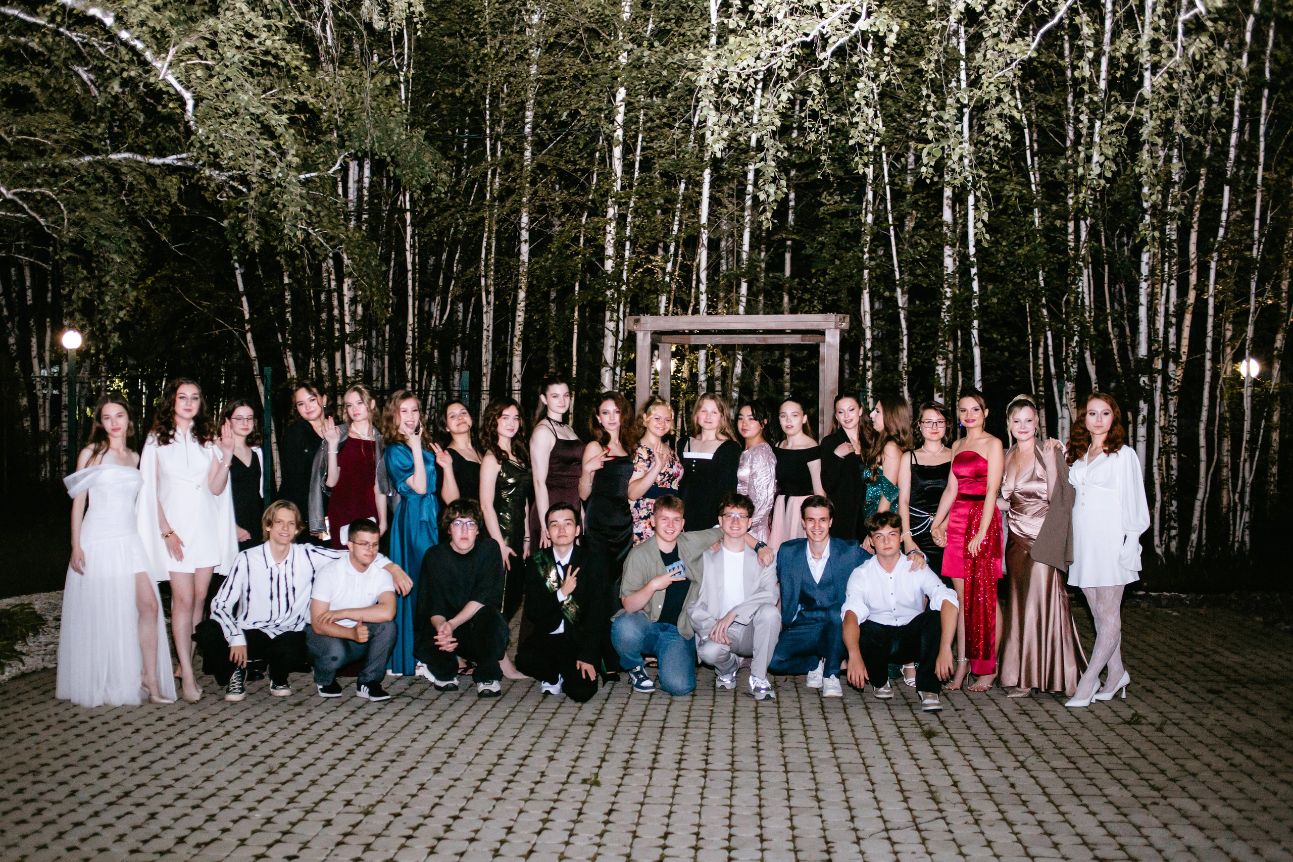 Выпускной 2025 (41 школа) 11 класс. Фотограф в Челябинске Ополихина Анна