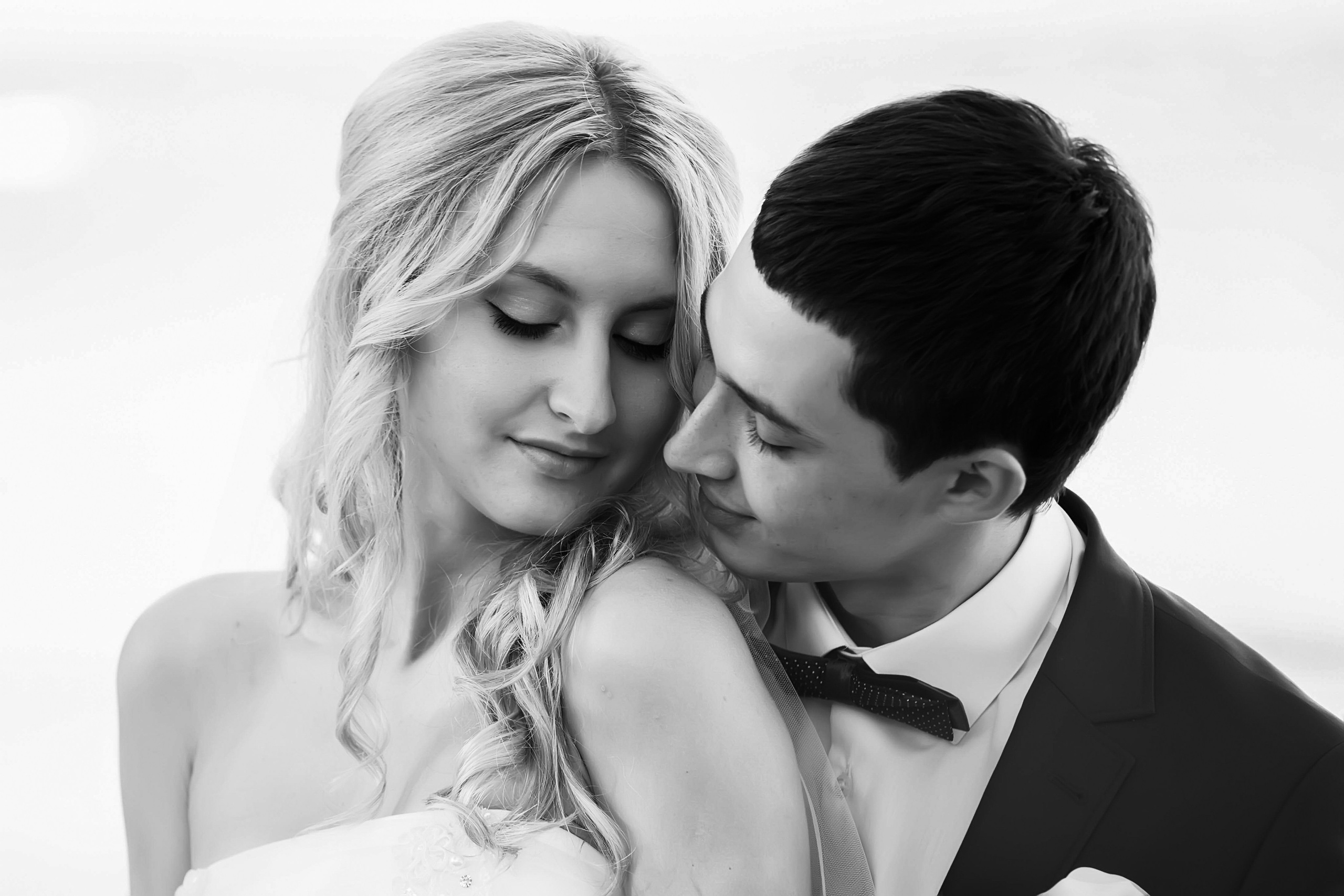 Свадебная фотография и фотосъемка в Самаре. Свадебный фотограф, видеограф в Самаре, Самарской области. Видеосъемка