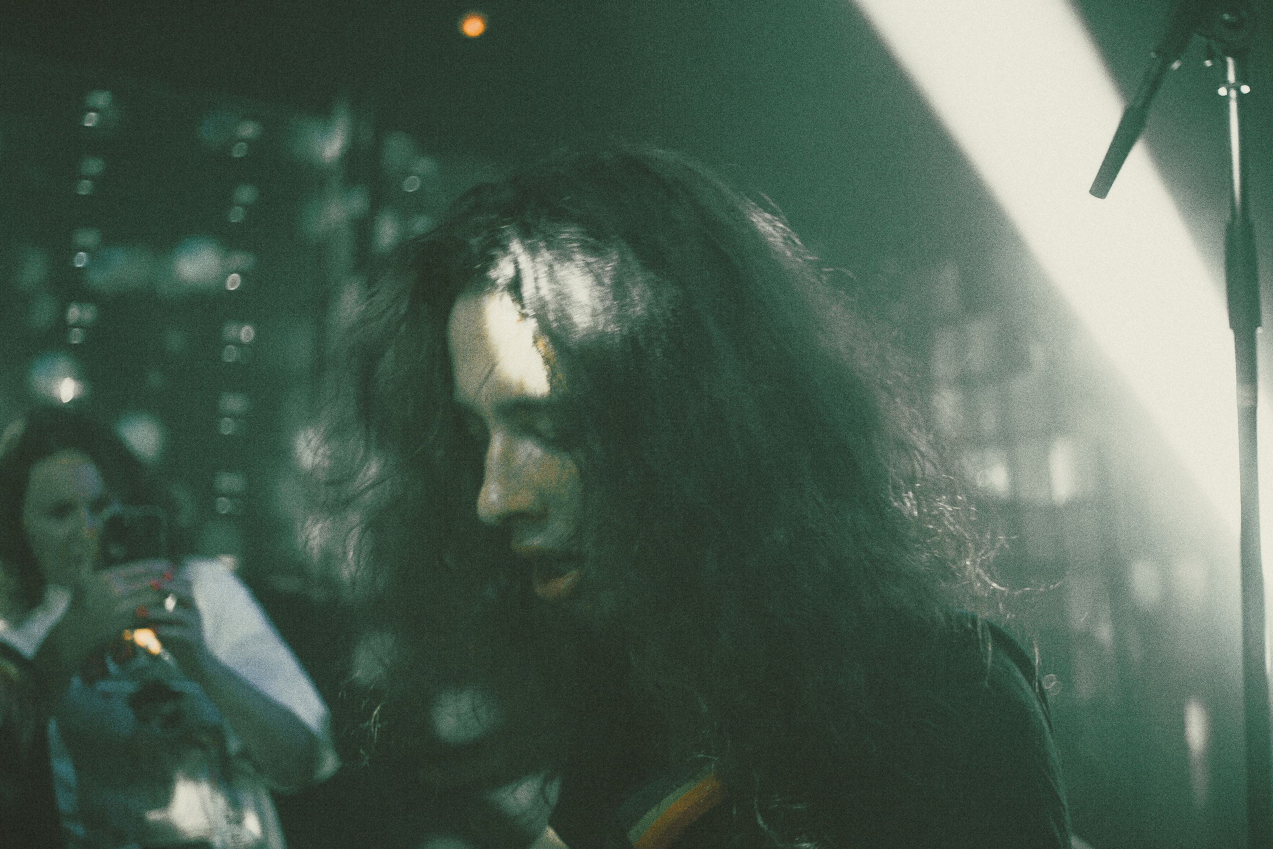 Концерт «Бонд с Кнопкой» 16тонн. Портретный и художественный фотограф в Москве