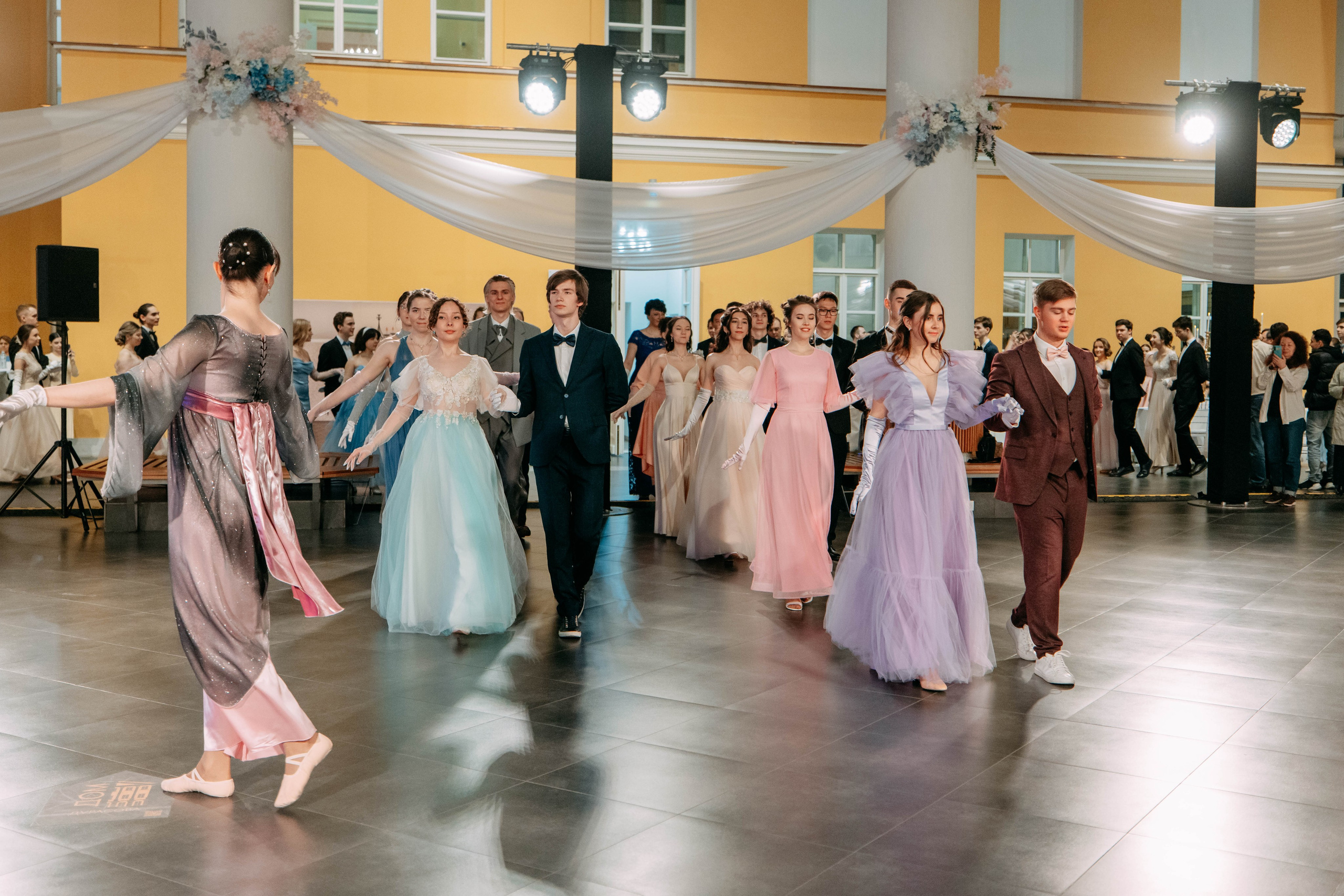 Бал студентов ВШЭ. Фото и видео съемка. Андрей Ионов
