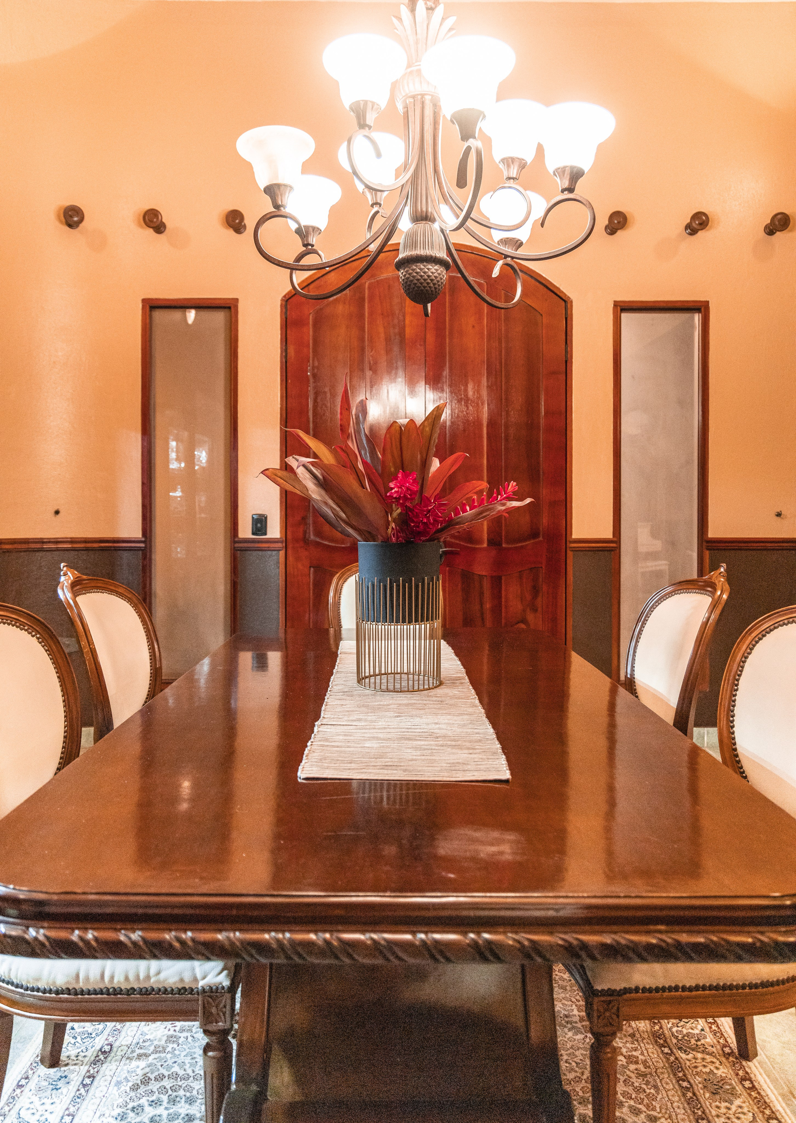 Real estate property for rent in Costa Rica. Family, portrait, content photo in Costa Rica Evgeniya Besprozvannykh