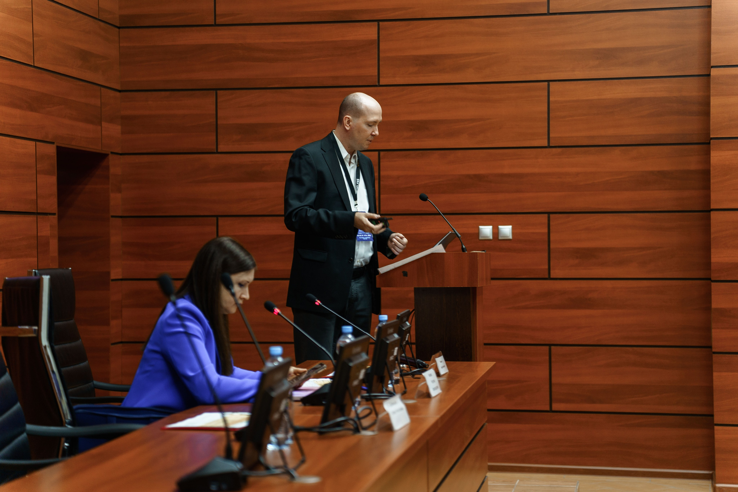 СПИКЕРЫ. PRO-AGELESS