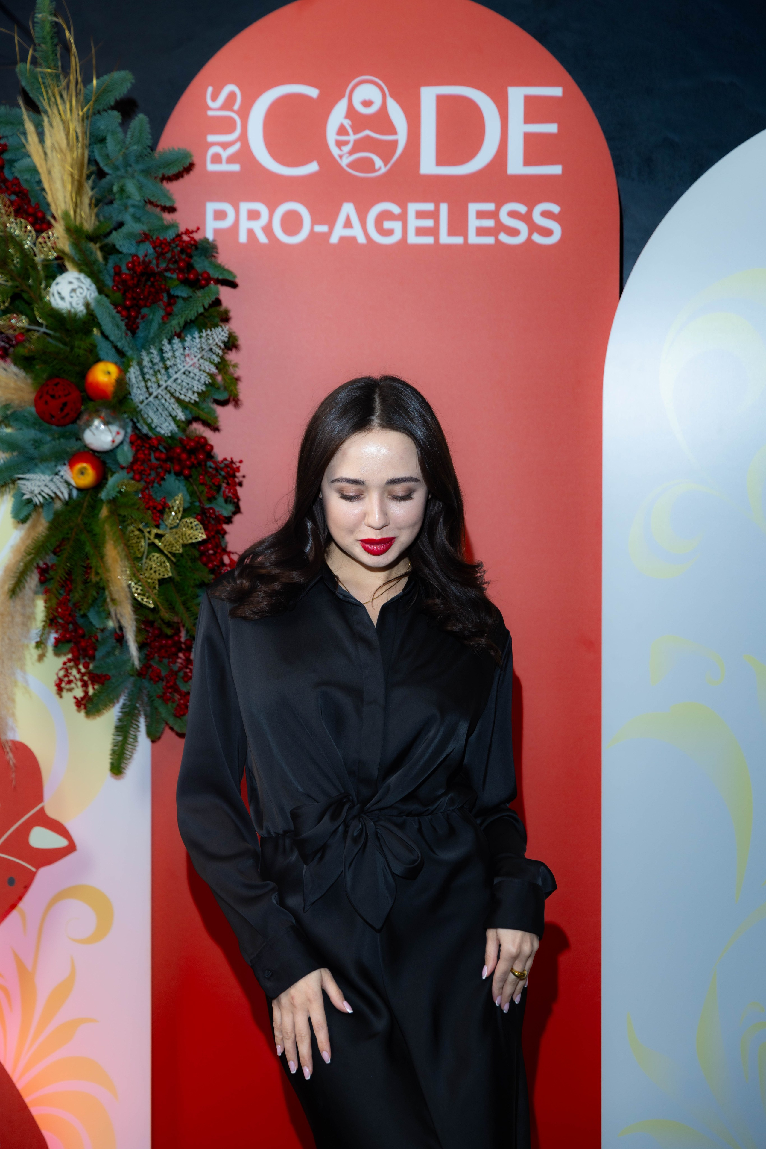 ФОТОЗОНА МАТРЕШКА. PRO-AGELESS