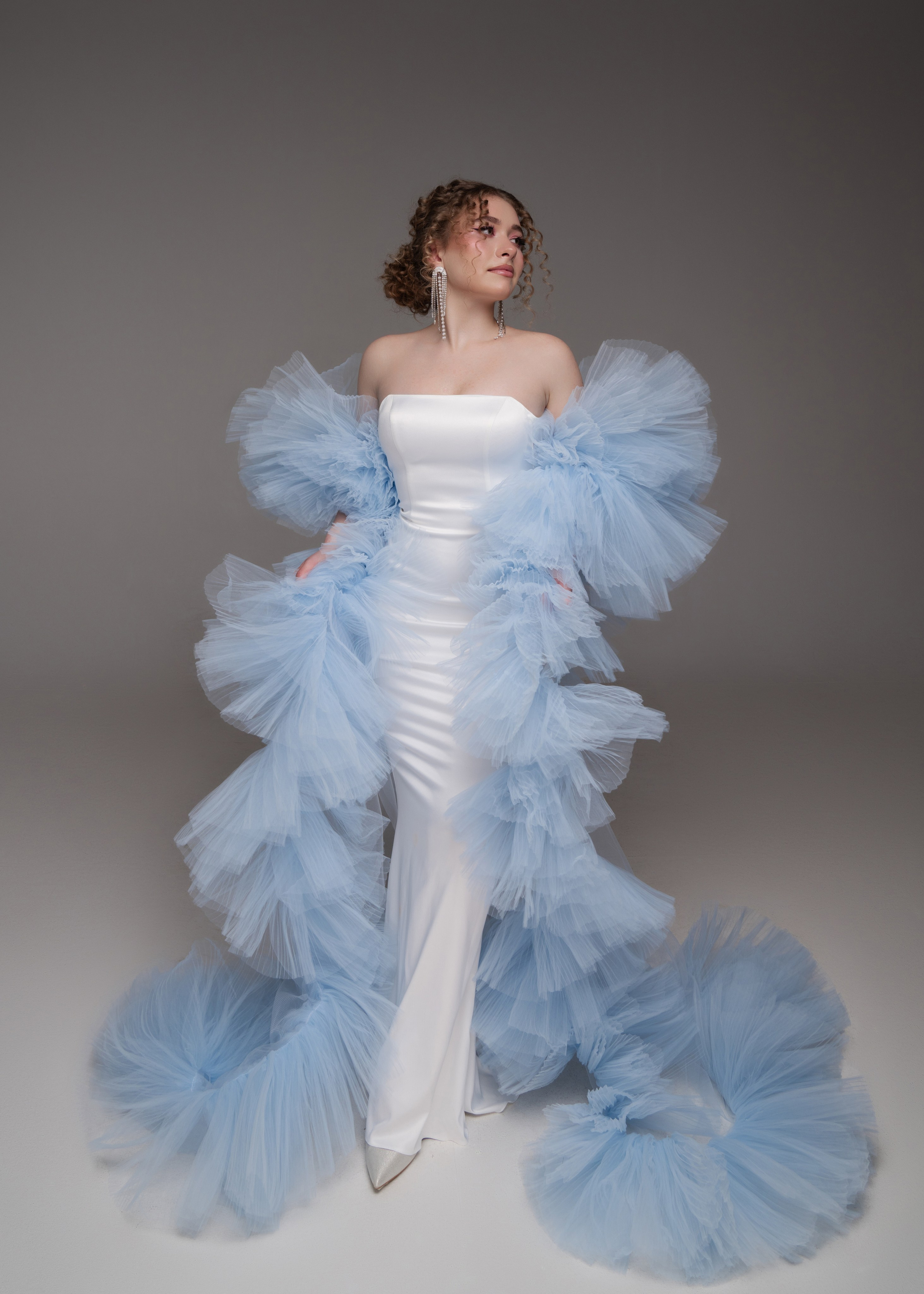 Платья. Оксана Волик фотограф в Архангельске. Аренда фотостудии White Studio