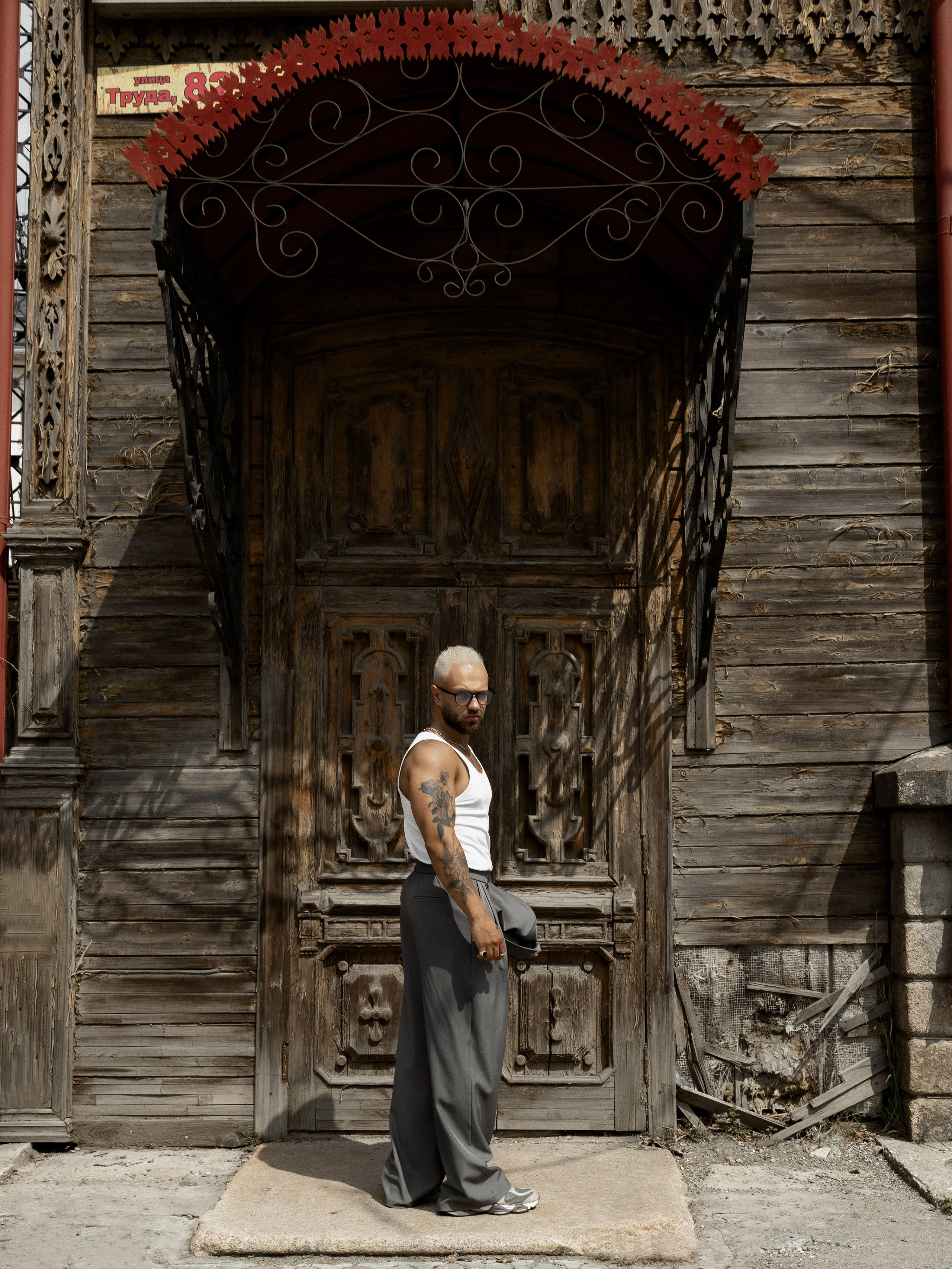 Александр О. Фотограф Челябинск Эвелина Ганага, съемка для бизнеса и маркетплейсов