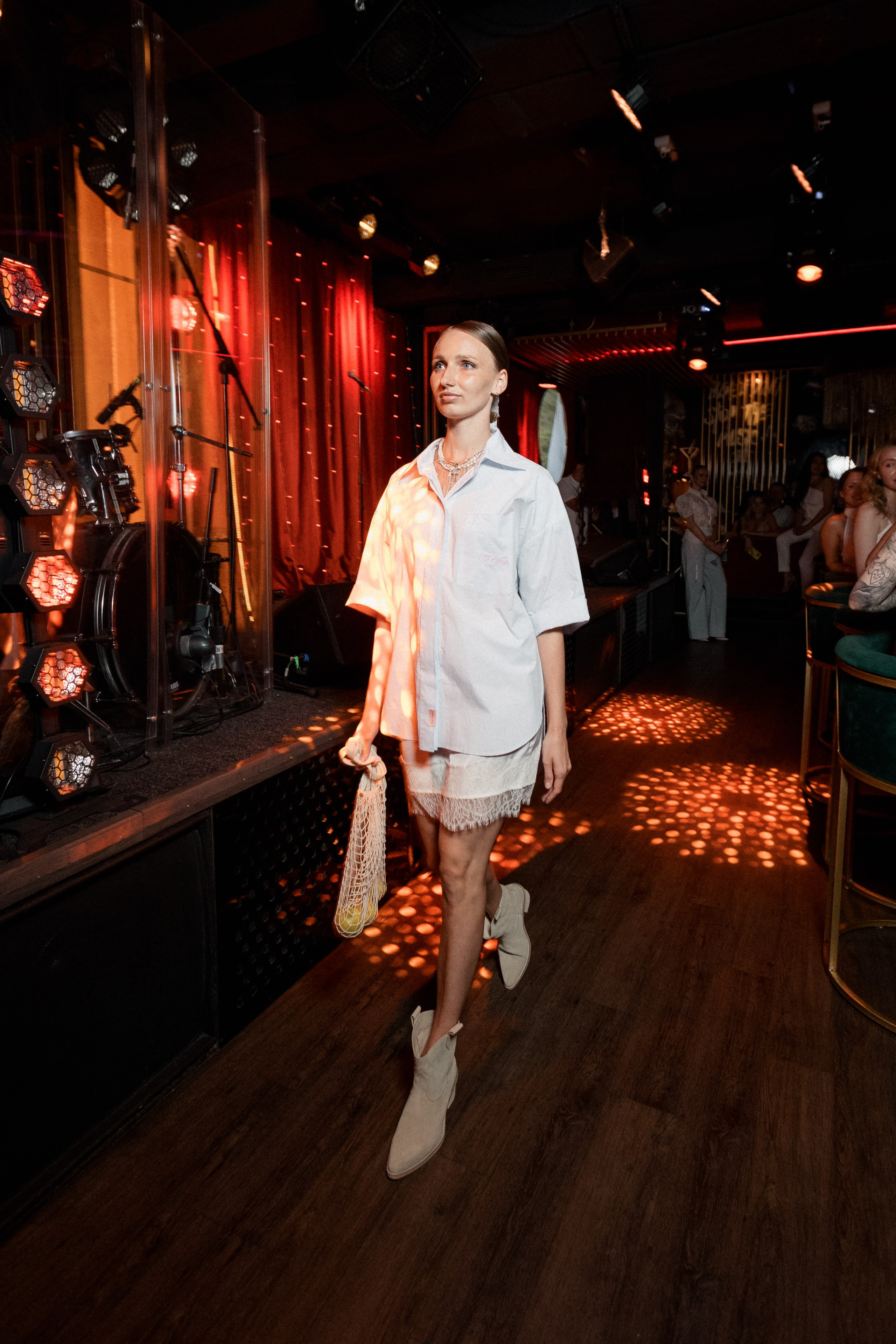 ELE AMU x PLUM — Показ новой коллекции брендов. СВОИ. ФОТООТЧЕТЫ-СОБЫТИЯ-МЕСТА