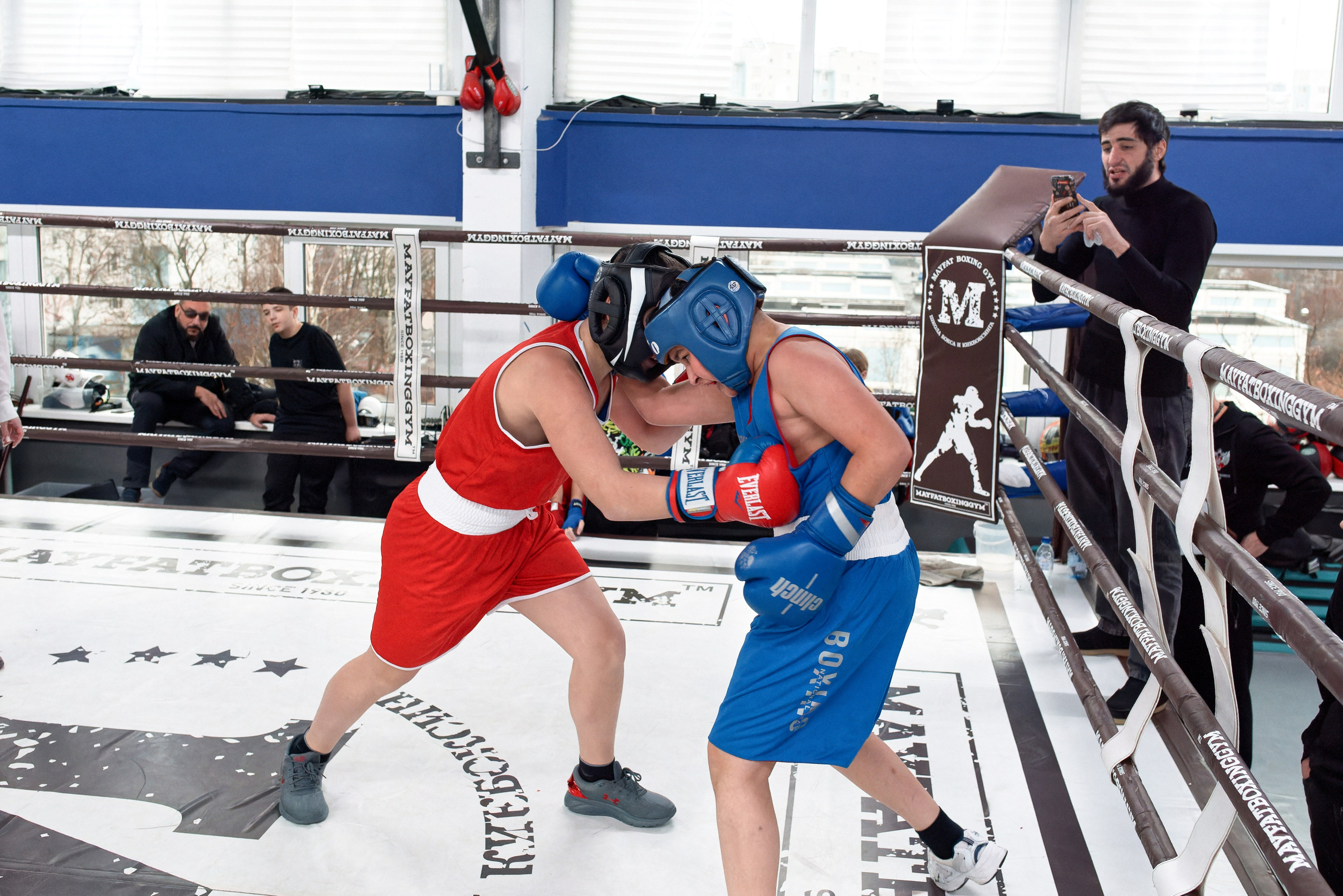 «Открытый ринг» в школе бокса Сергея Майфата. Зеленоград, 12.11.2023 г. Фотограф Никифоров-Гордеев Сергей. Москва и МО