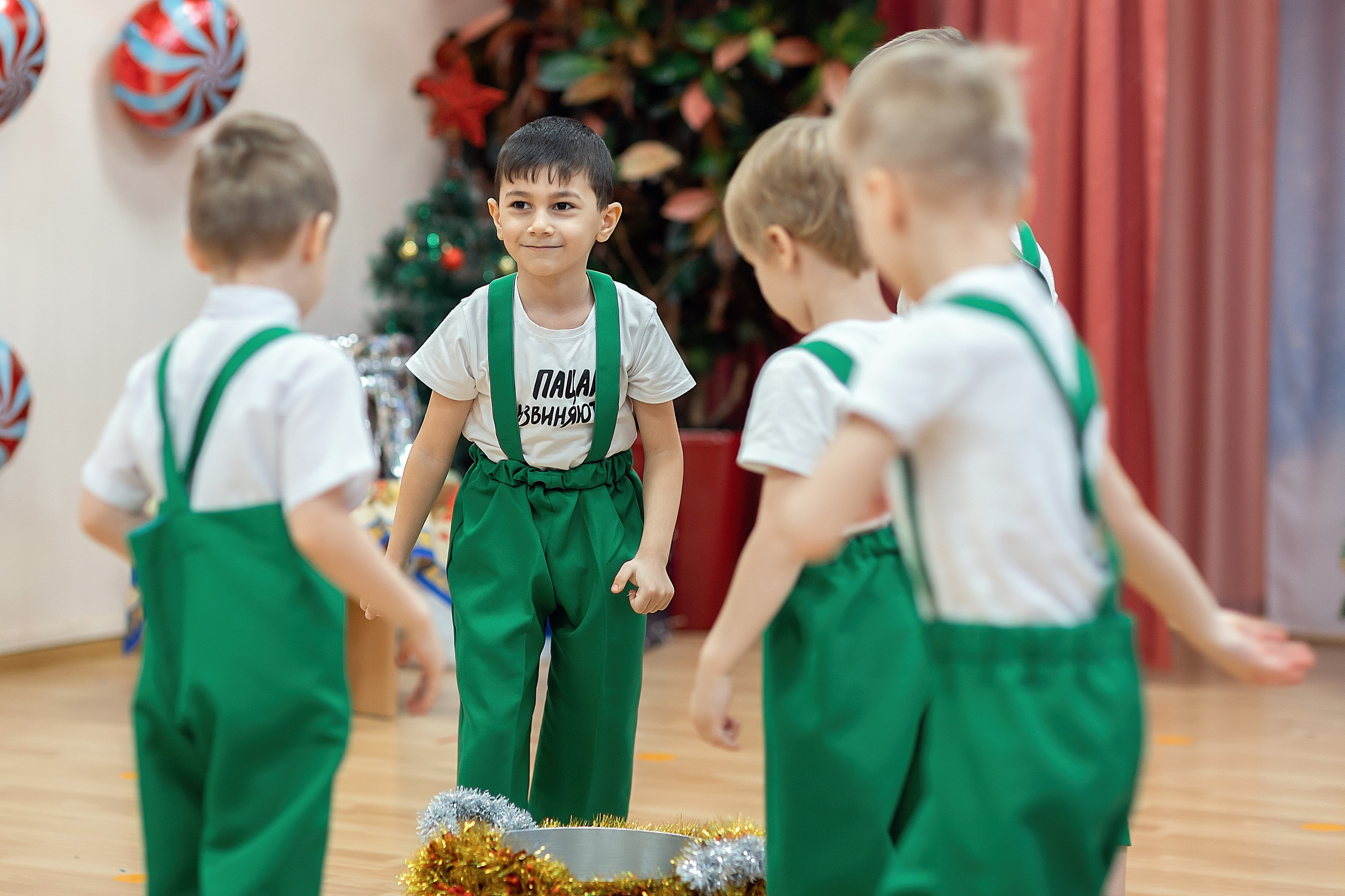 Утренник_"Карамельная фабрика» 2024. Семейный фотограф в Санкт-Петербурге