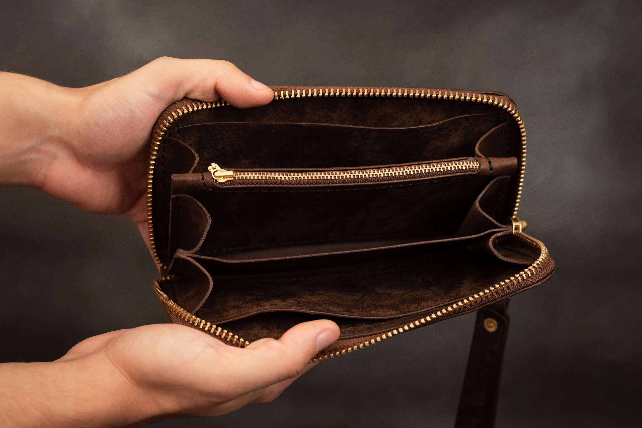 Предметная Фотосъёмка и Маркетплейсы. Свадебный, репортажный и семейный фотограф в Ярославле Артём Коротыш