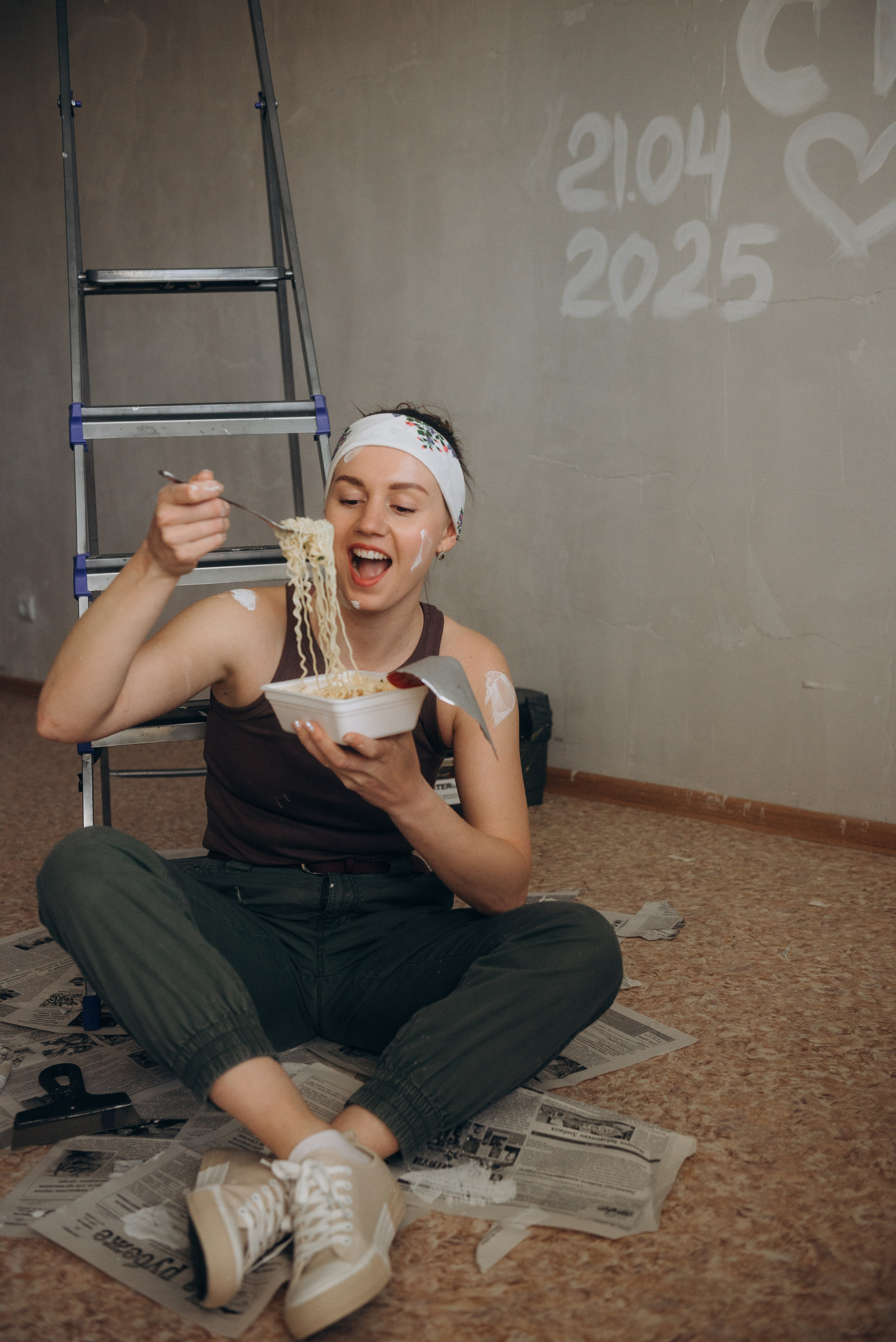 Ремонтники: Тася и Сиба. Ирина Метелица фотограф на Шикотане