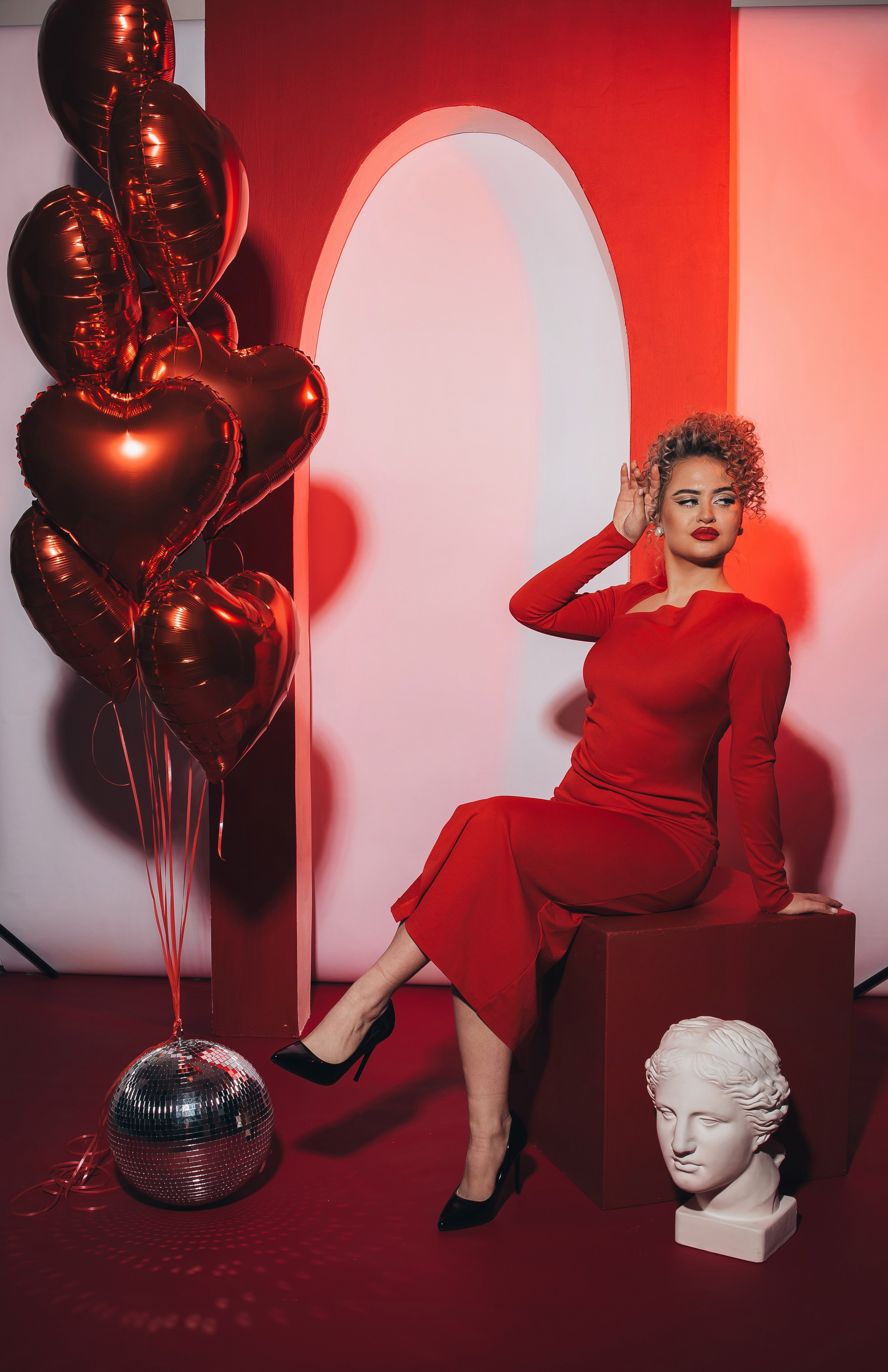 Фото день к 14 февраля.Эля