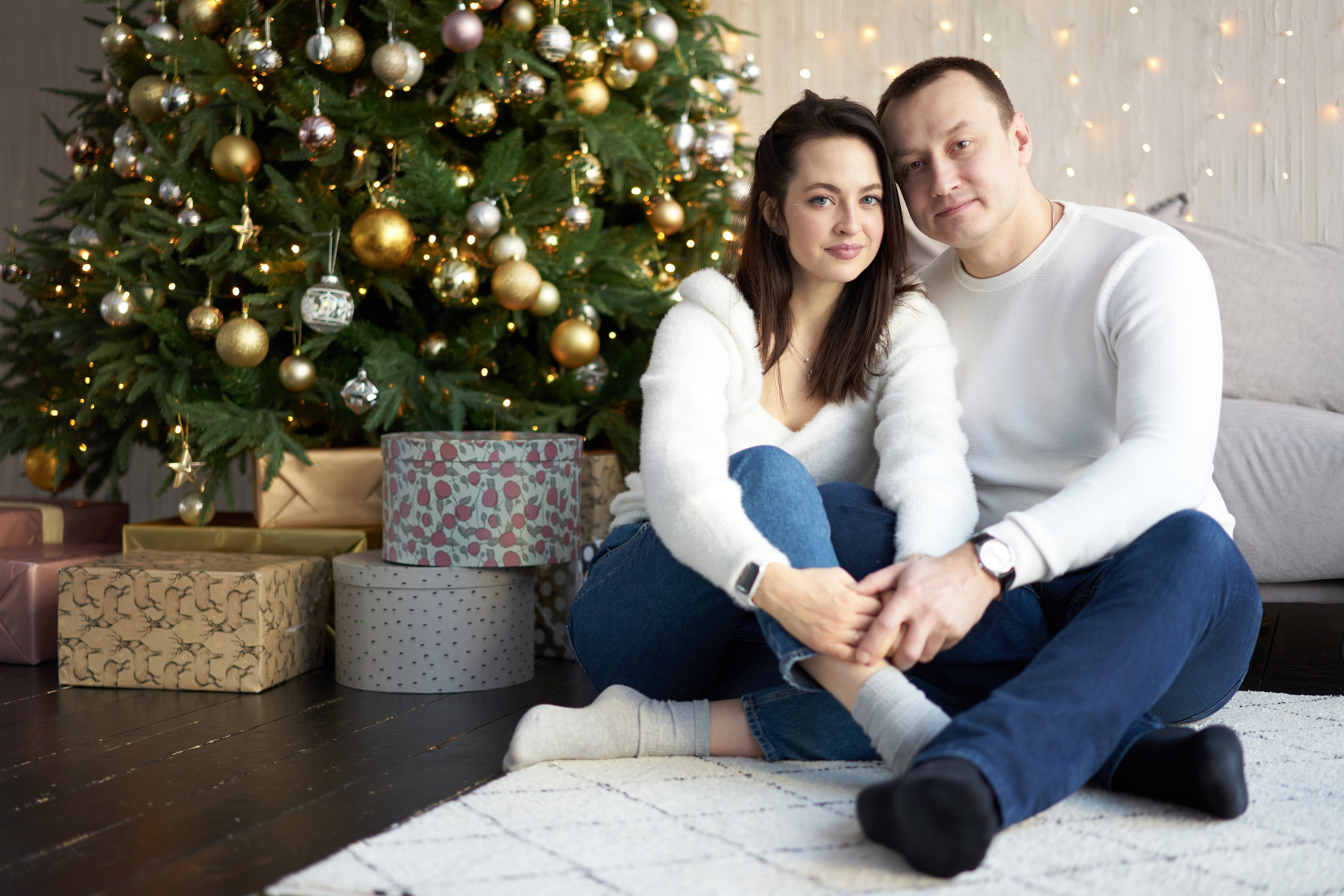 Семейная фотосессия в студии. Фотограф Екатеринбург Кокшарова Александра