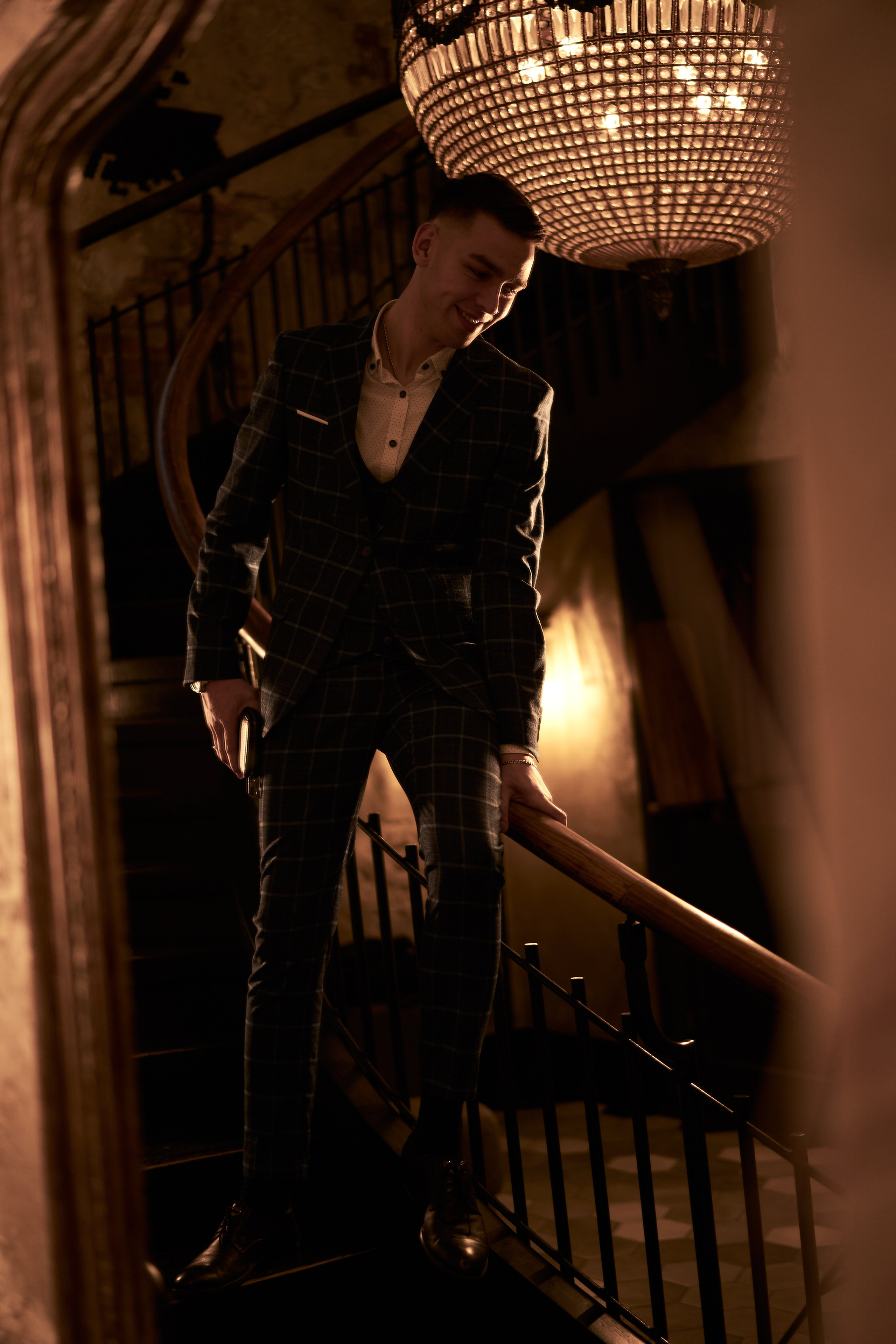 Мужская фотосессия ресторан. Фотограф Екатеринбург Кокшарова Александра