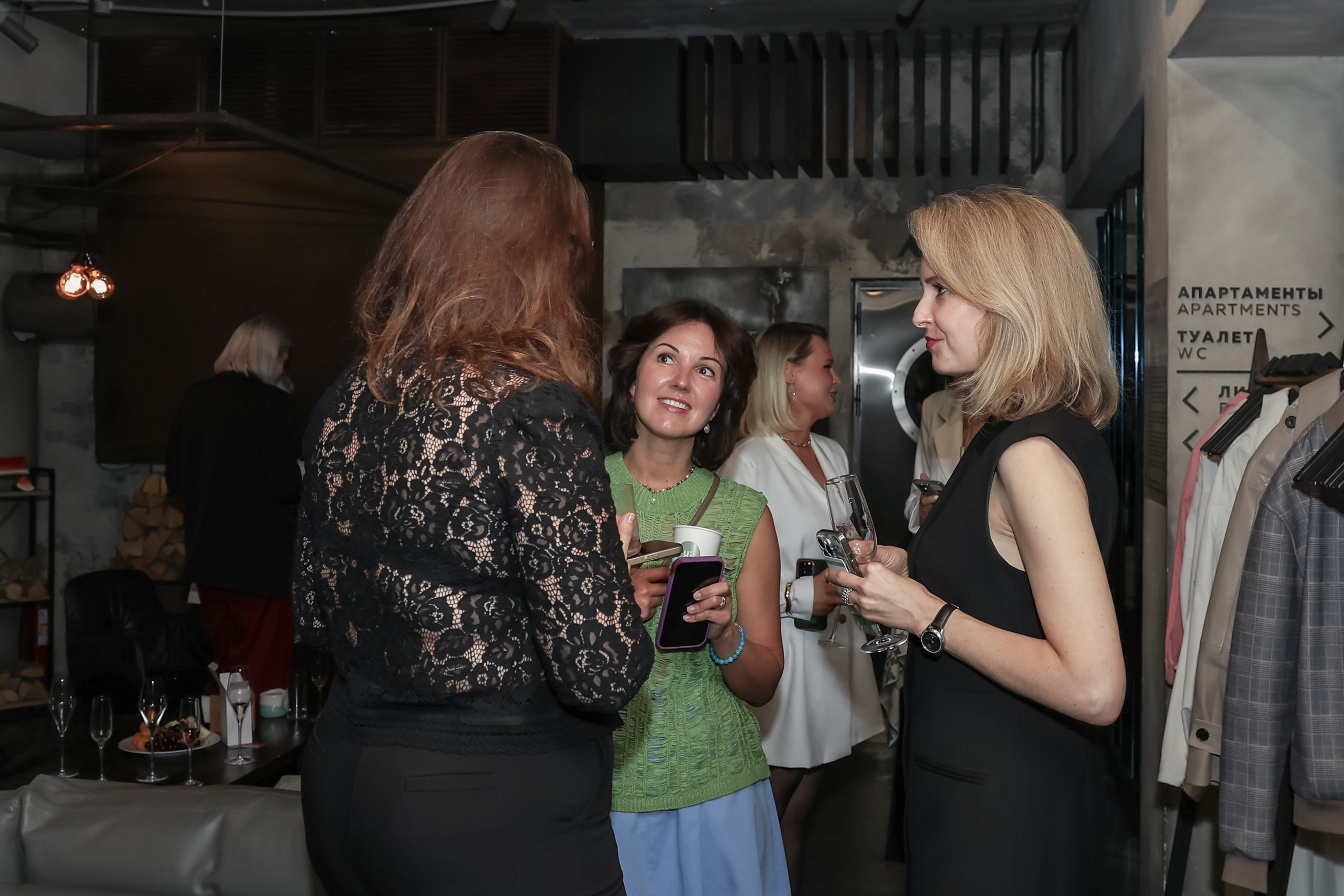 Репортаж с интерактивной встречи в MYS Boutique Hotel 5* (07.07.2026). Репортажный фотограф в Москве Екатерина Ремезова